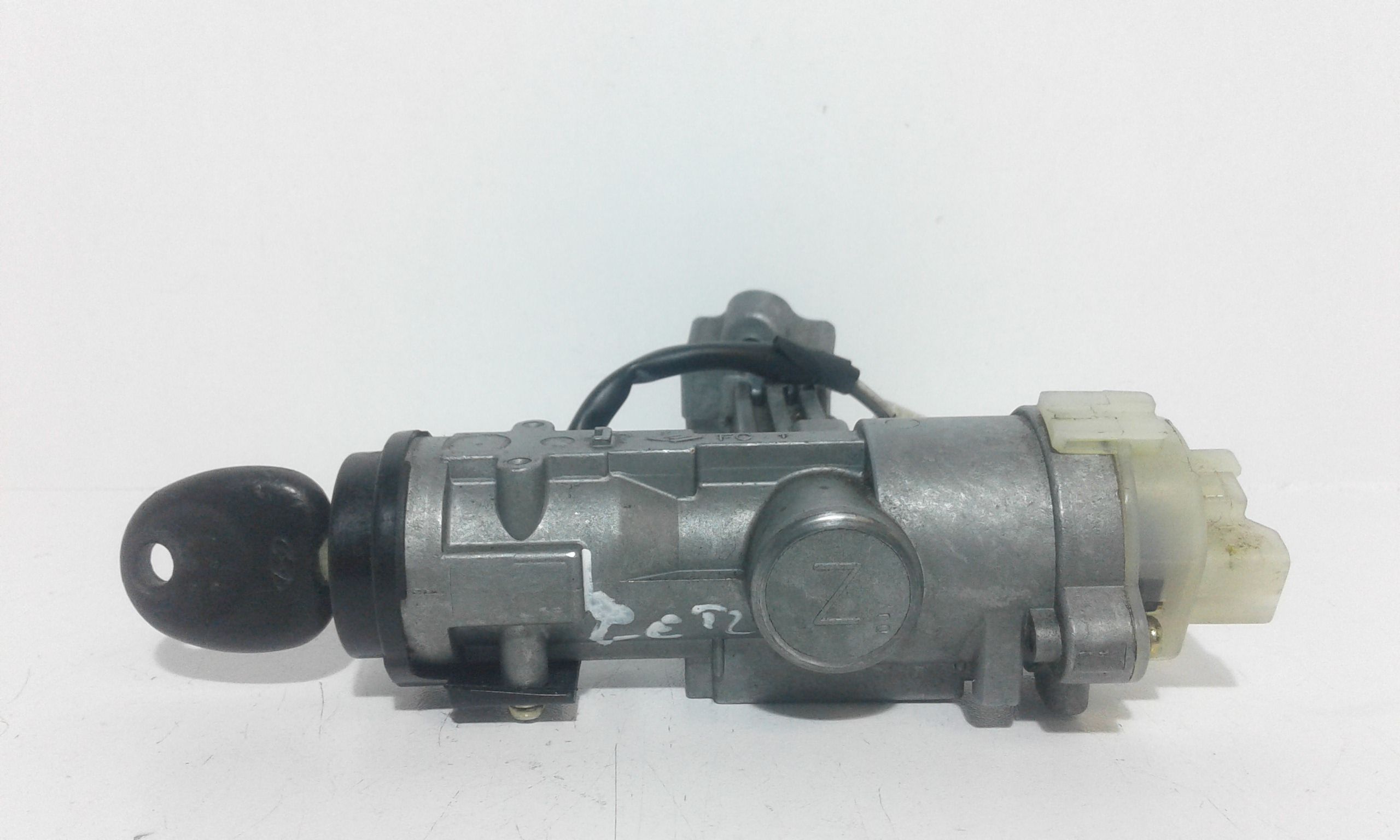 Commutatore Avviamento Con Cilindretti Serrature Usato