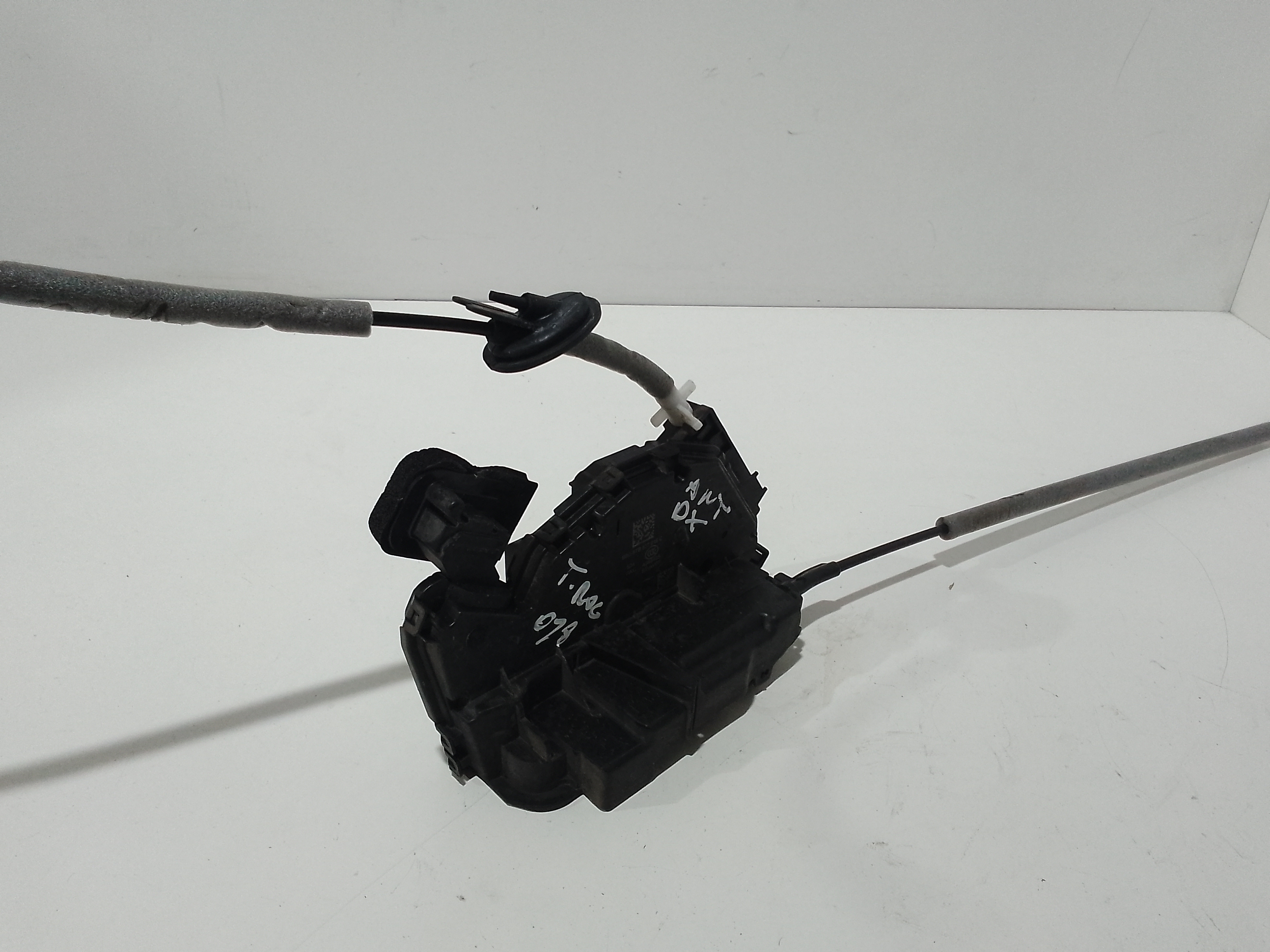 Serratura Porta Ant. Destro 5TB837016B Usato