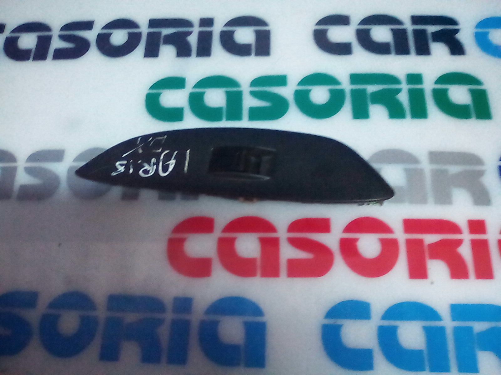 Interruttore Alzacristalli Porta Ant. Destro 8481012080 Usato