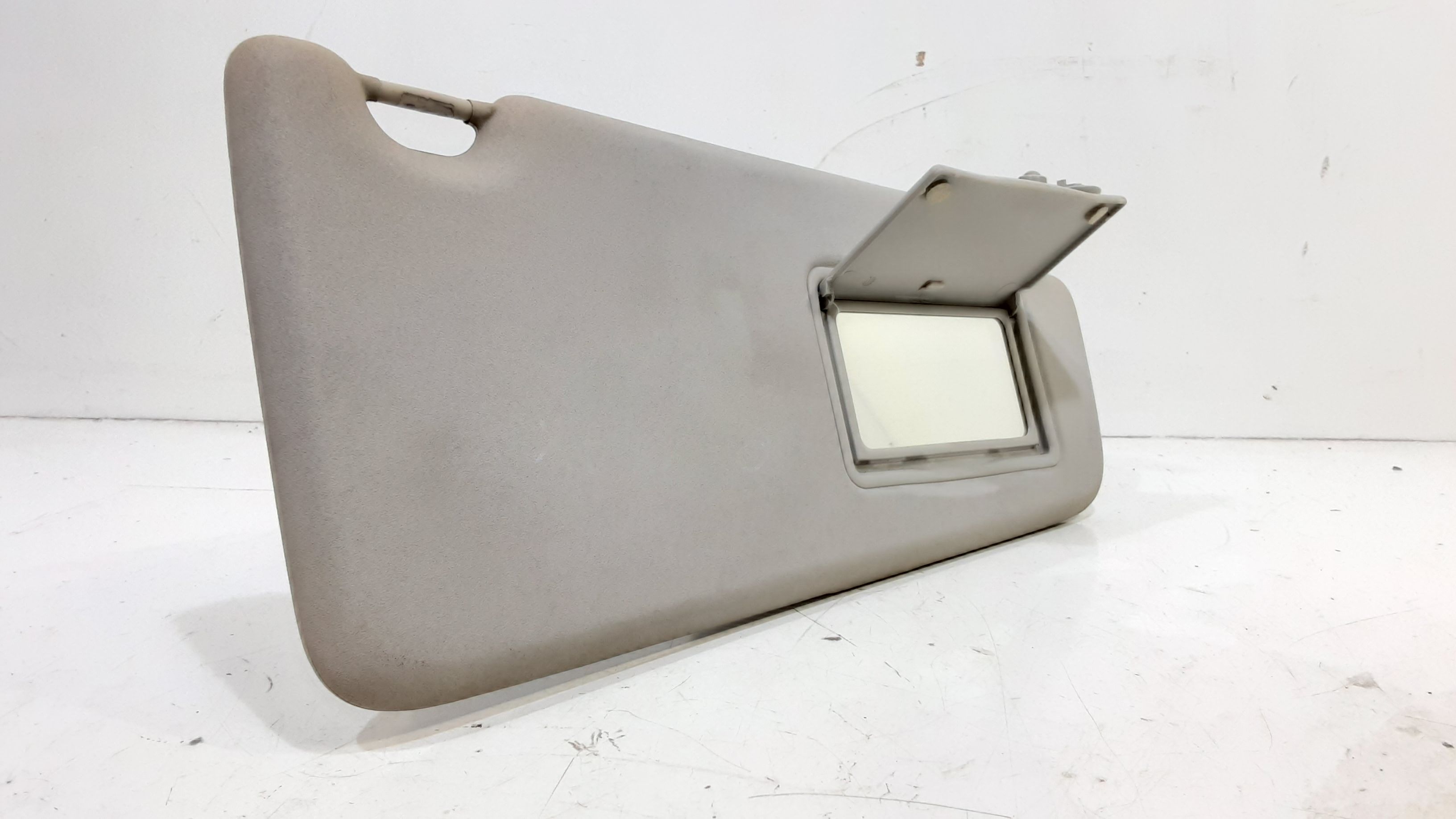 Aletta Parasole Parabrezza Destro 1880327 Usato