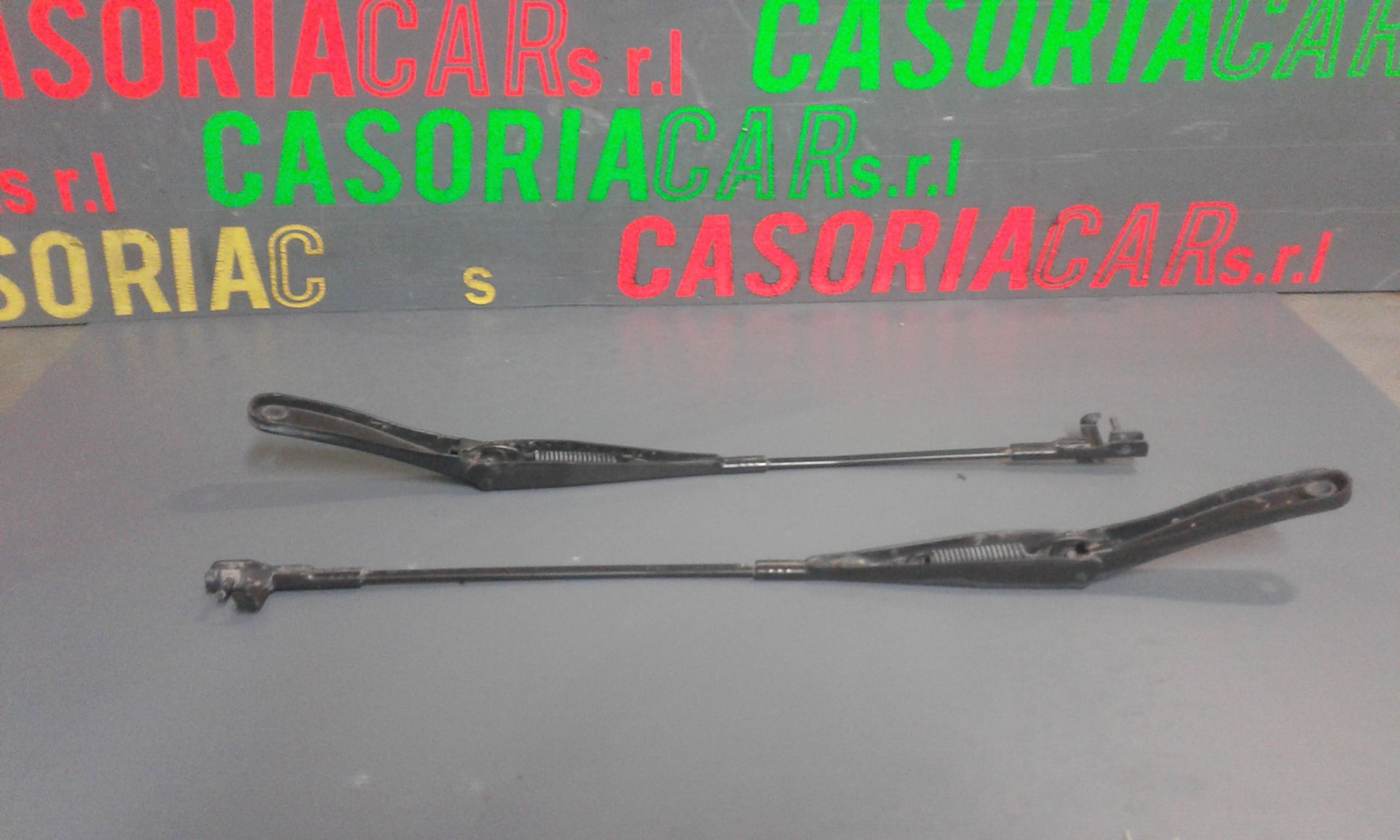 Braccio Tergiparabrezza Usato