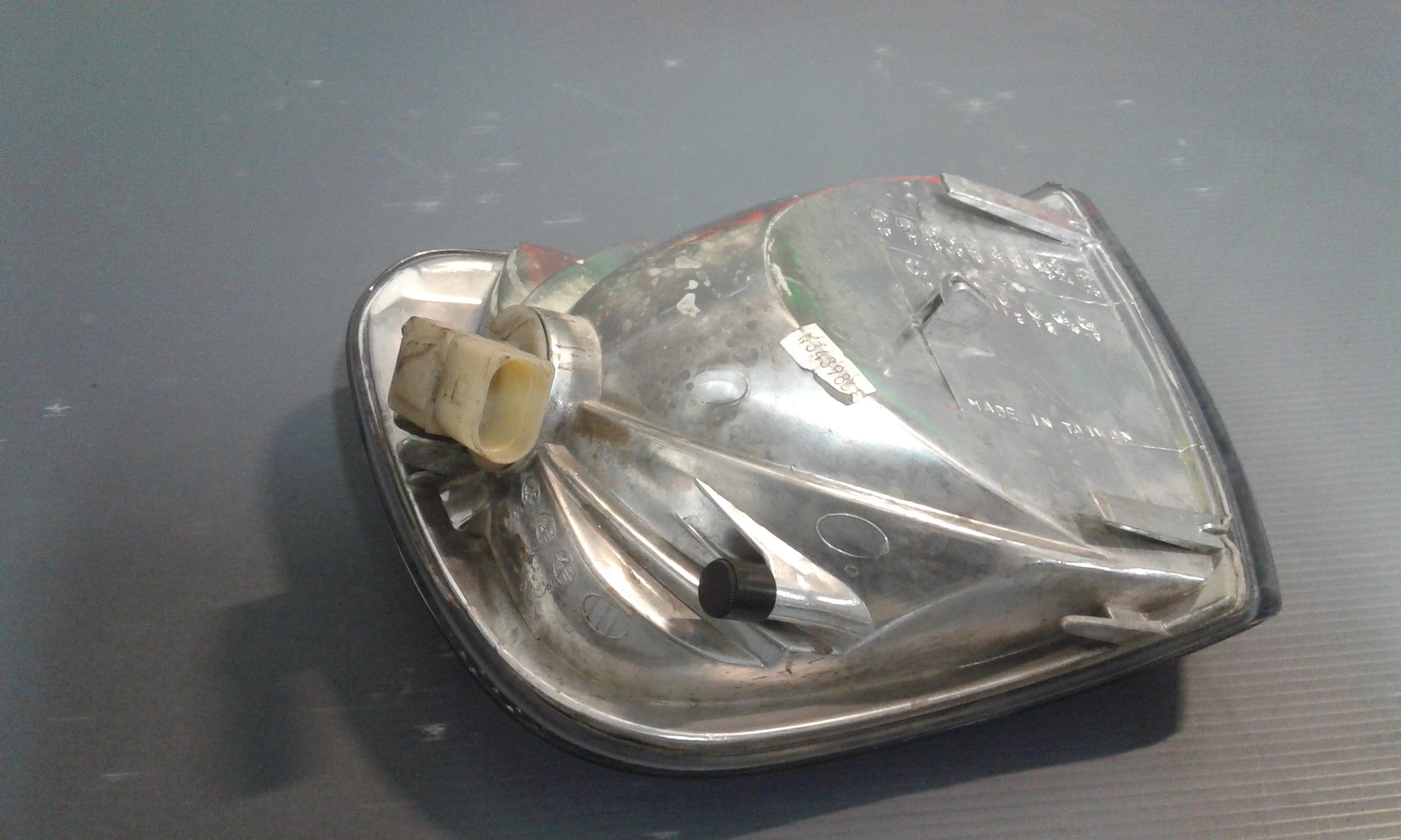 Lampada Direzione Ant. Destro Usato