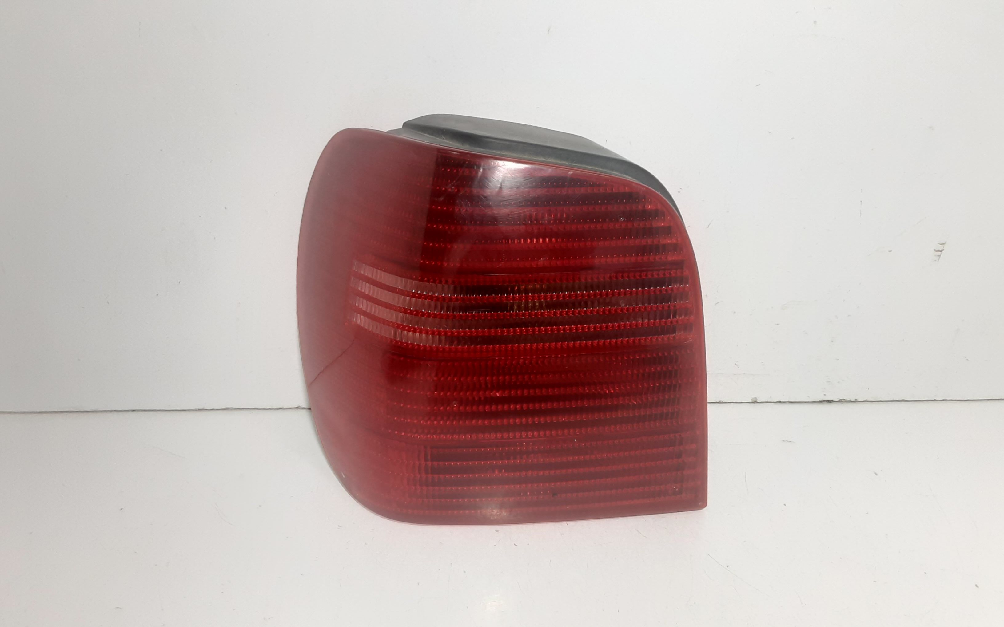 Fanale Post. Sinistro 6N0945095 Usato