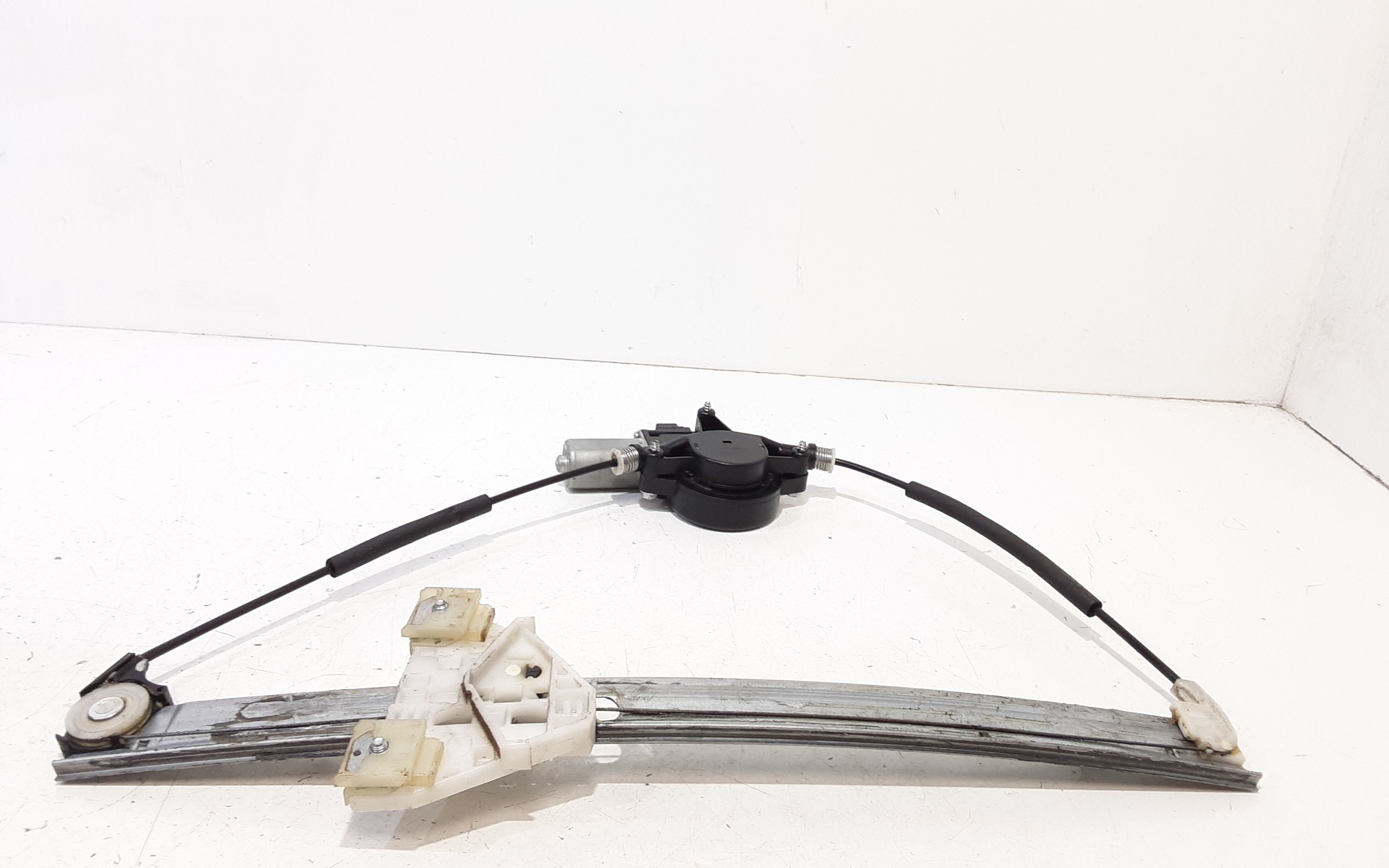 Alzacristallo Porta Ant. Destro DJ0358560 Usato