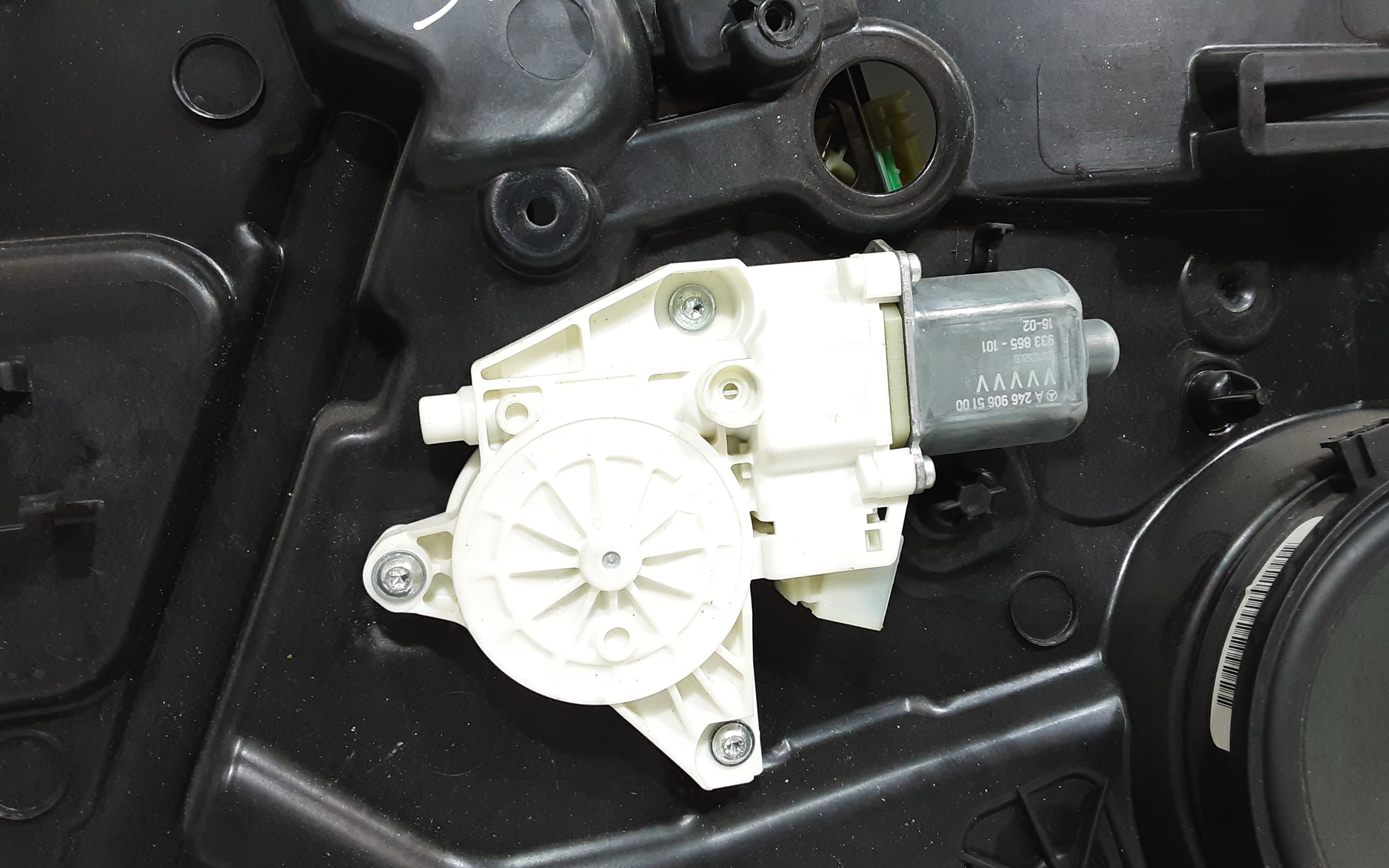 Alzacristallo Porta Ant. Sinistro Usato