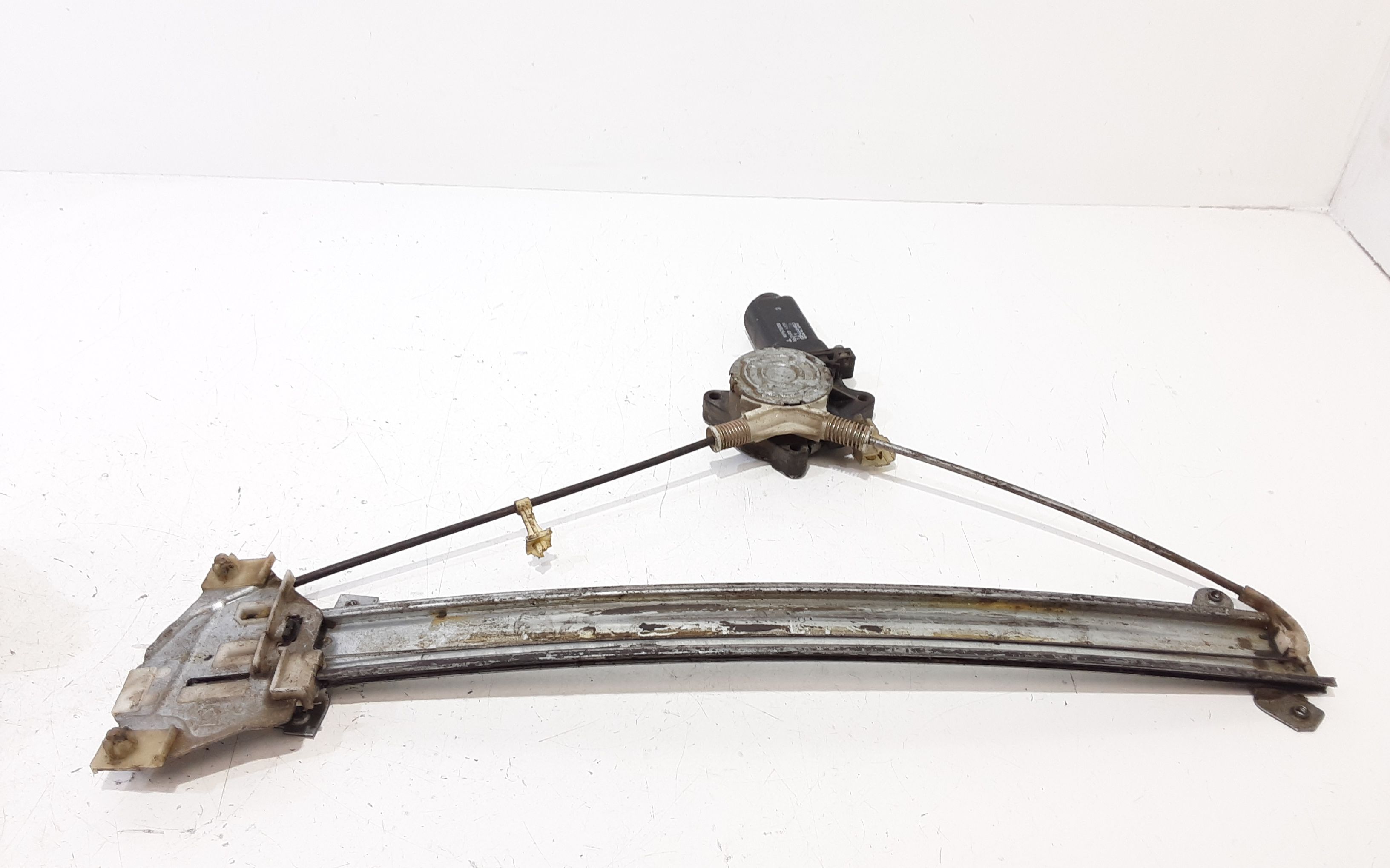 Alzacristallo Porta Post. Destro MR135726 Usato