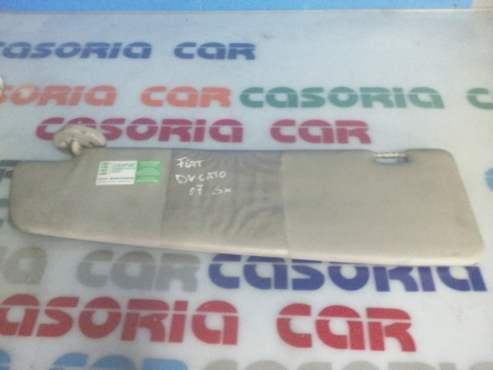 Aletta Parasole Parabrezza Sinistro 735423075 Usato