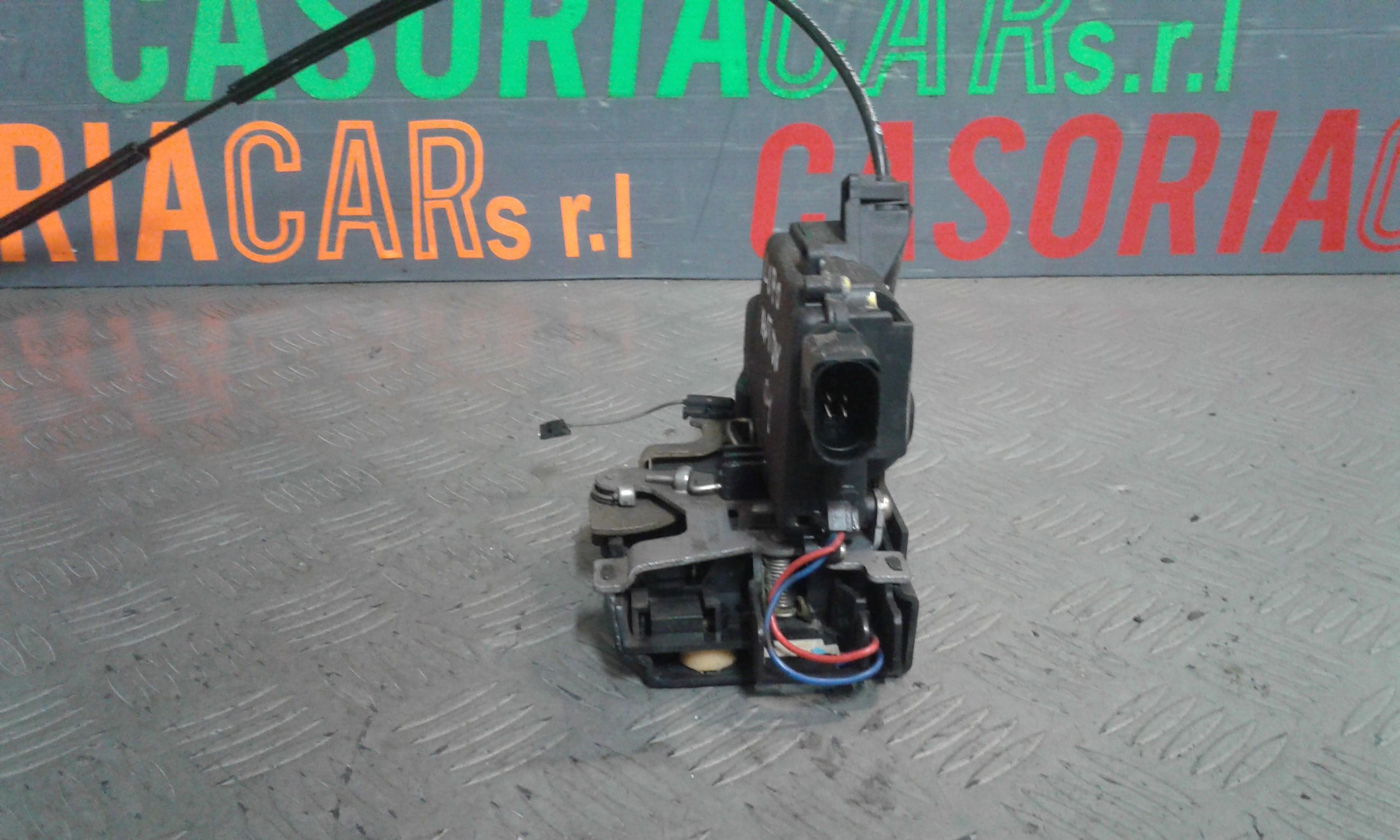 Serratura Porta Ant. Destro 6X1837014C Usato