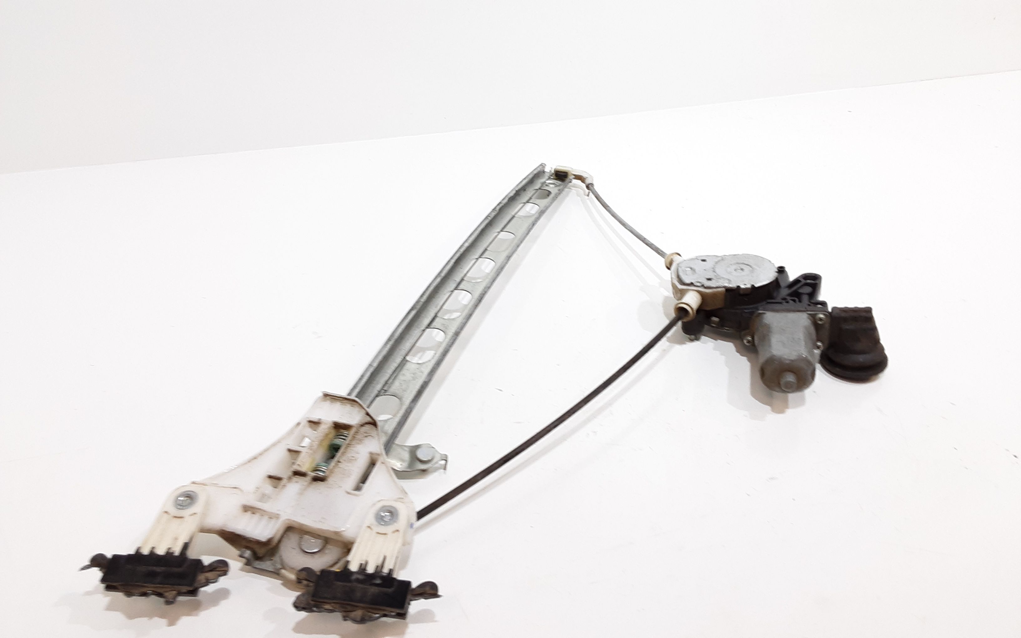 Alzacristallo Porta Ant. Sinistro Usato