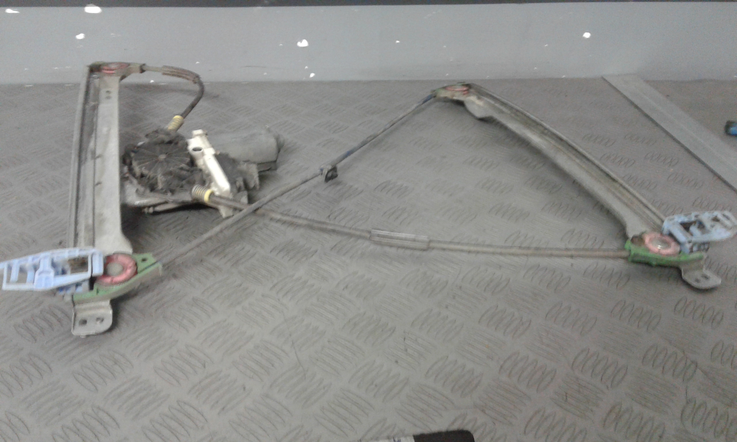 Alzacristallo Porta Ant. Destro 9222Q1 Usato