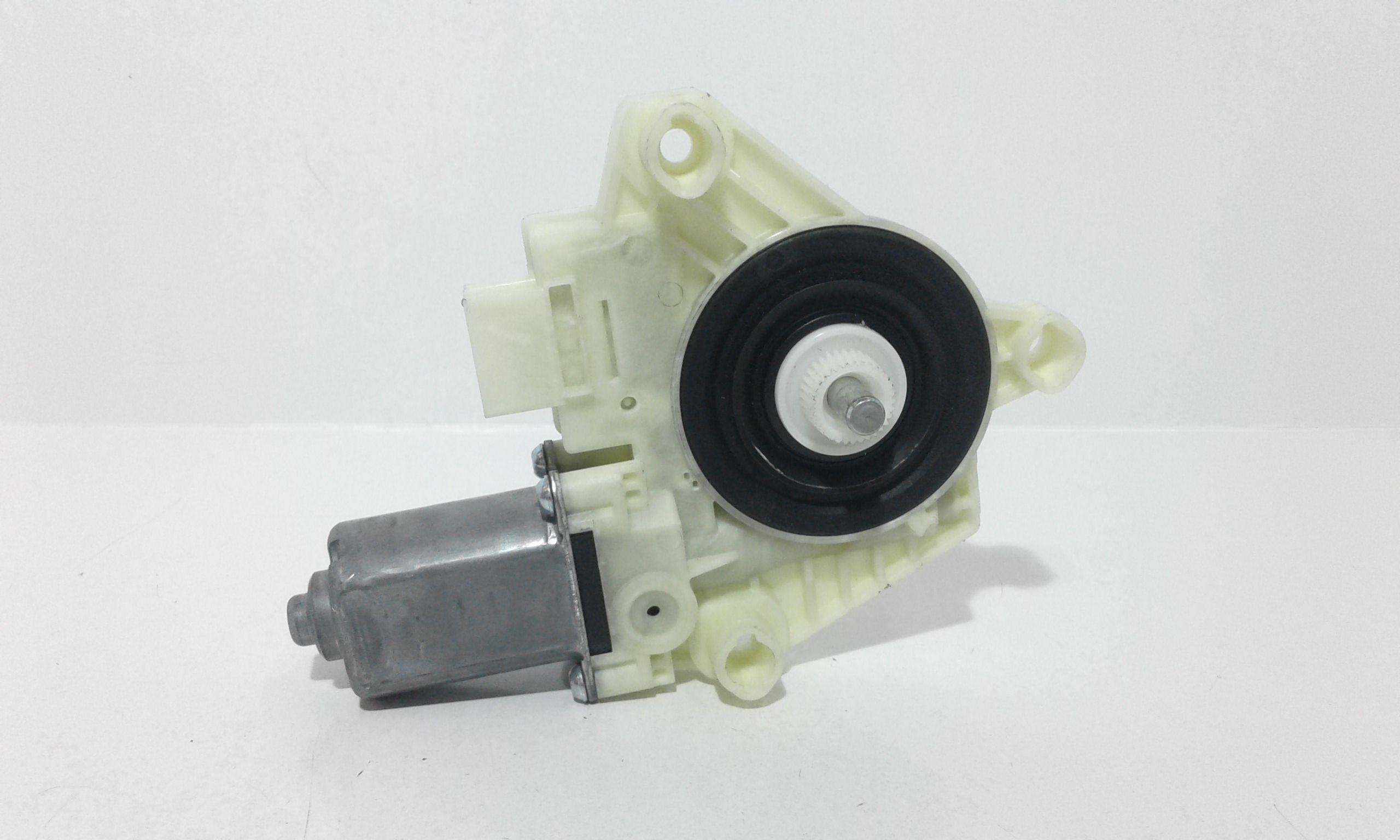 Motorino Alzacristallo Porta Ant. Destro A2059060113 Usato