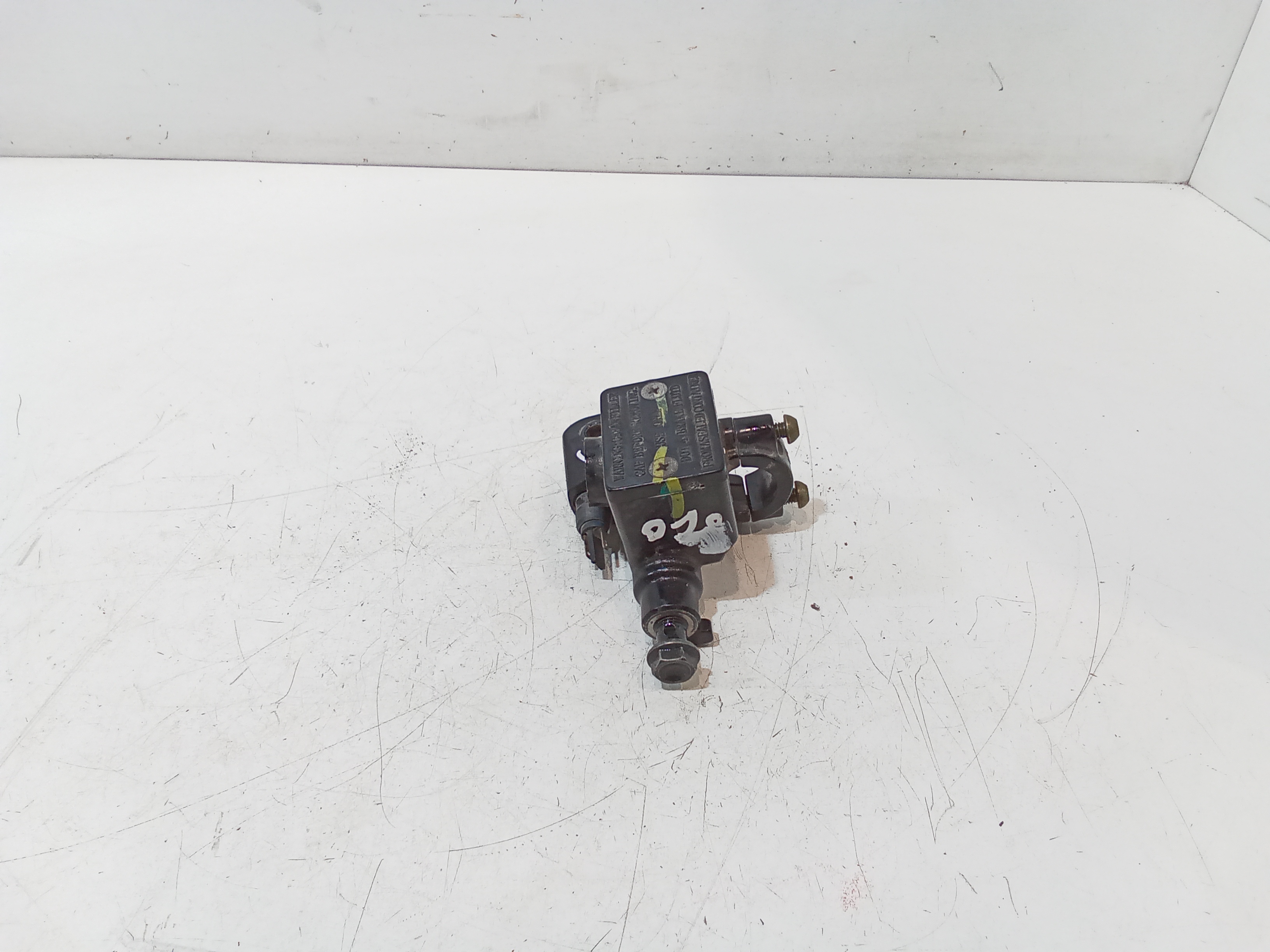 Pompa Freno Anteriore Usato