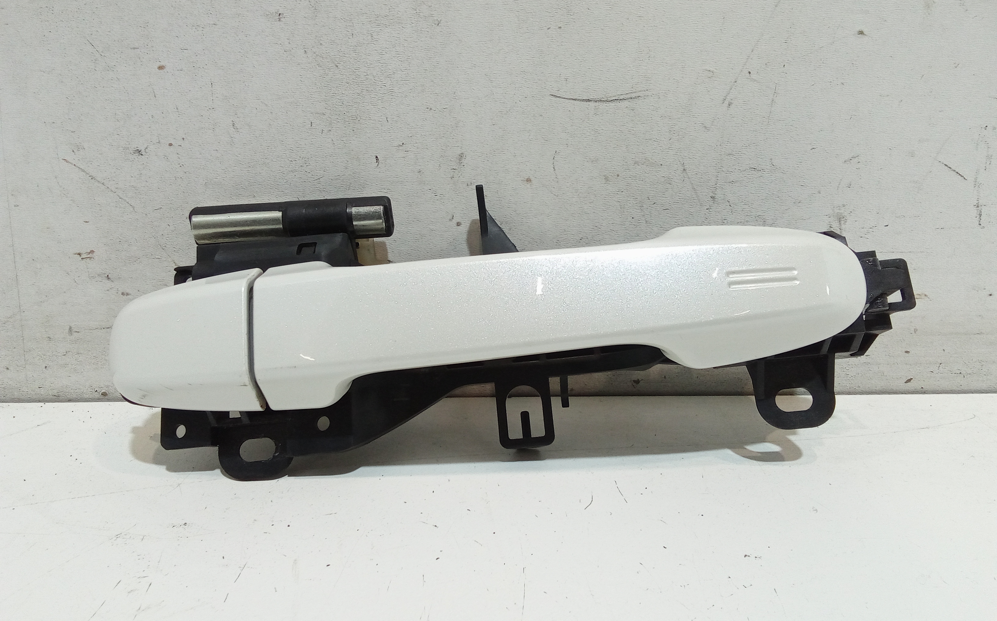 Maniglia Porta Ant. Destro 69210F4010A0 Usato