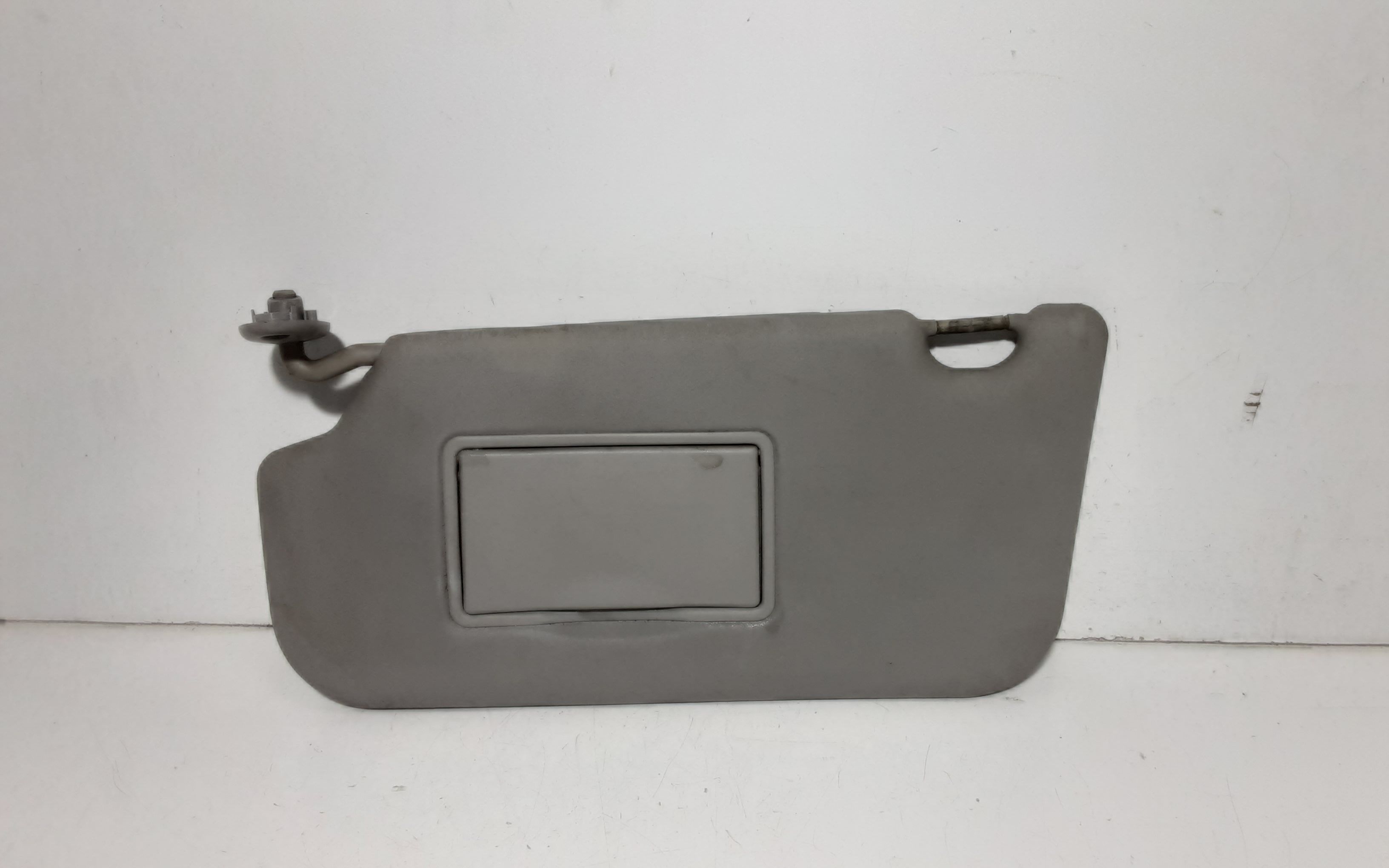 Aletta Parasole Parabrezza Sinistro 1624479 Usato