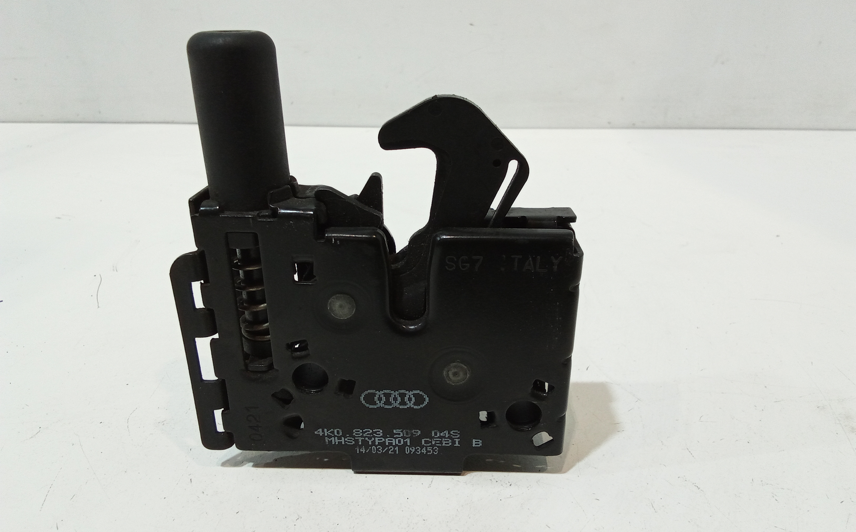 Serratura Cofano Ant. Usato