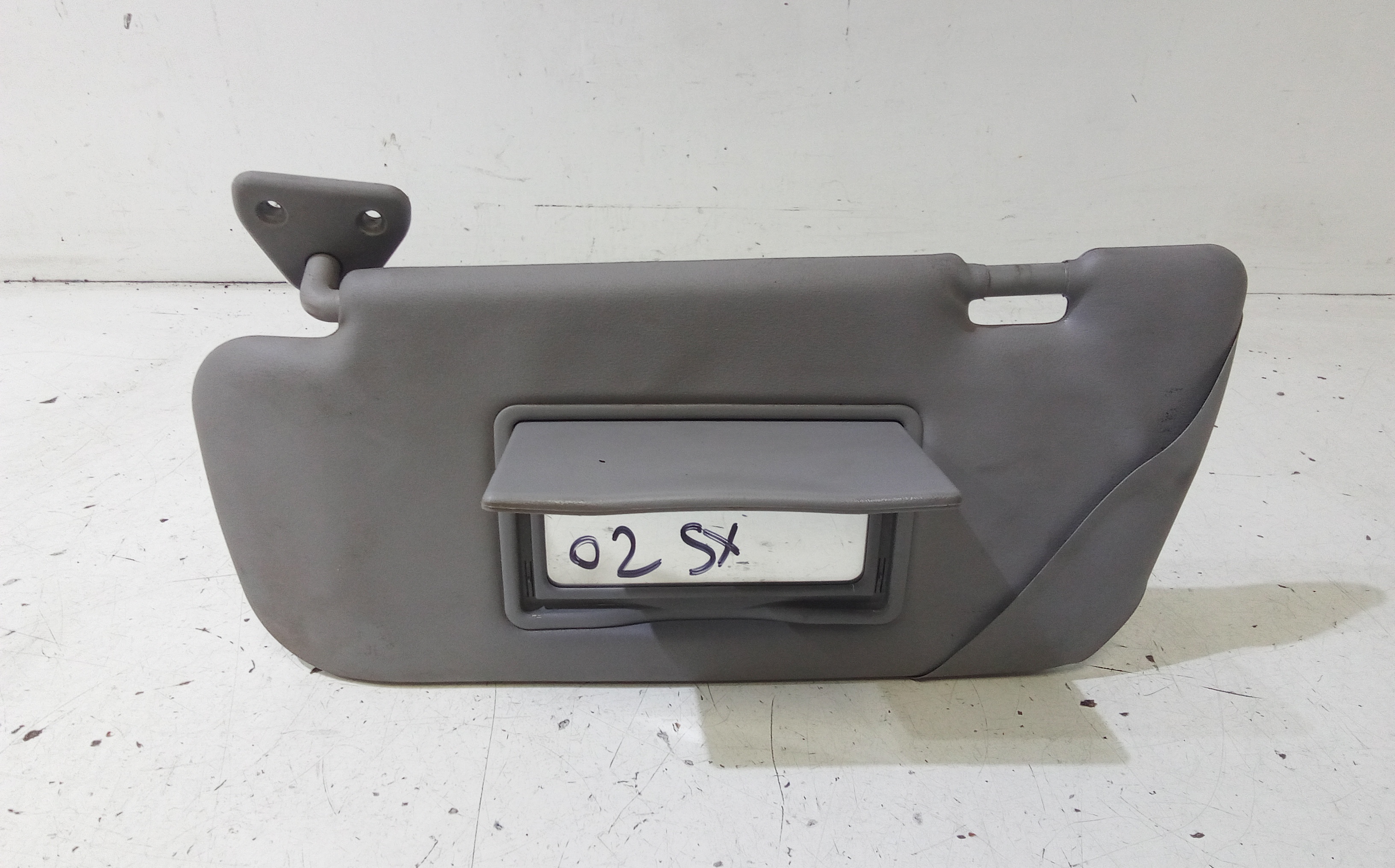 Aletta Parasole Parabrezza Sinistro Usato