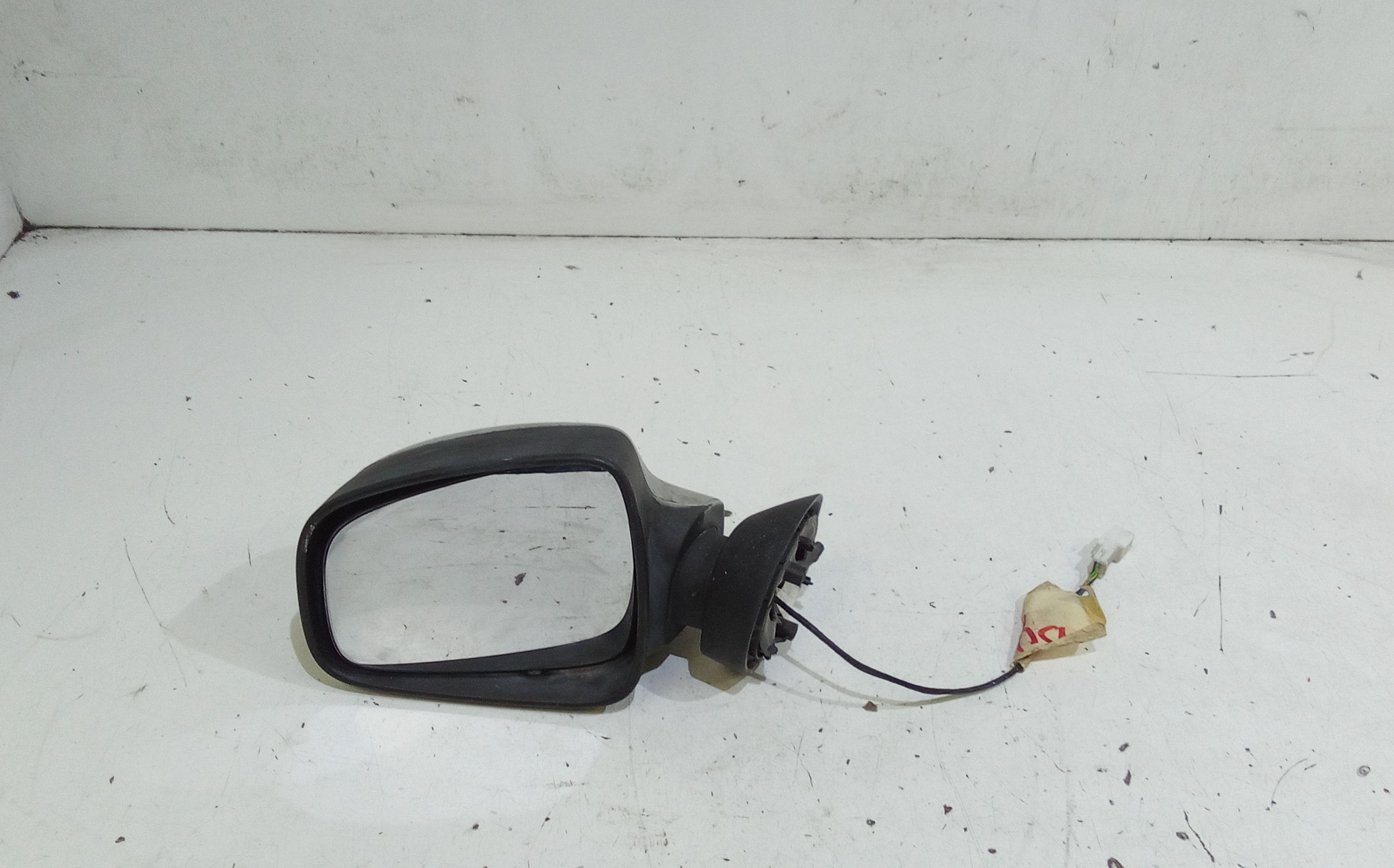 Retrovisore Est. Sinistro 963025111R Usato