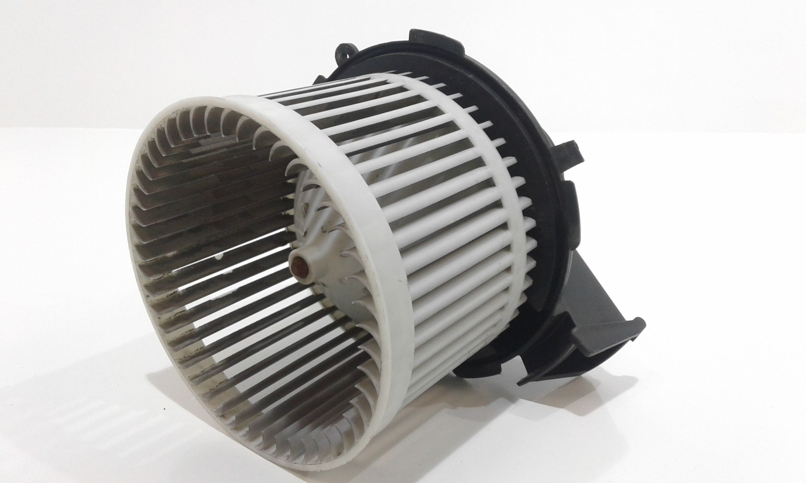 Motorino Ventilazione Abitacolo 77362537 Usato