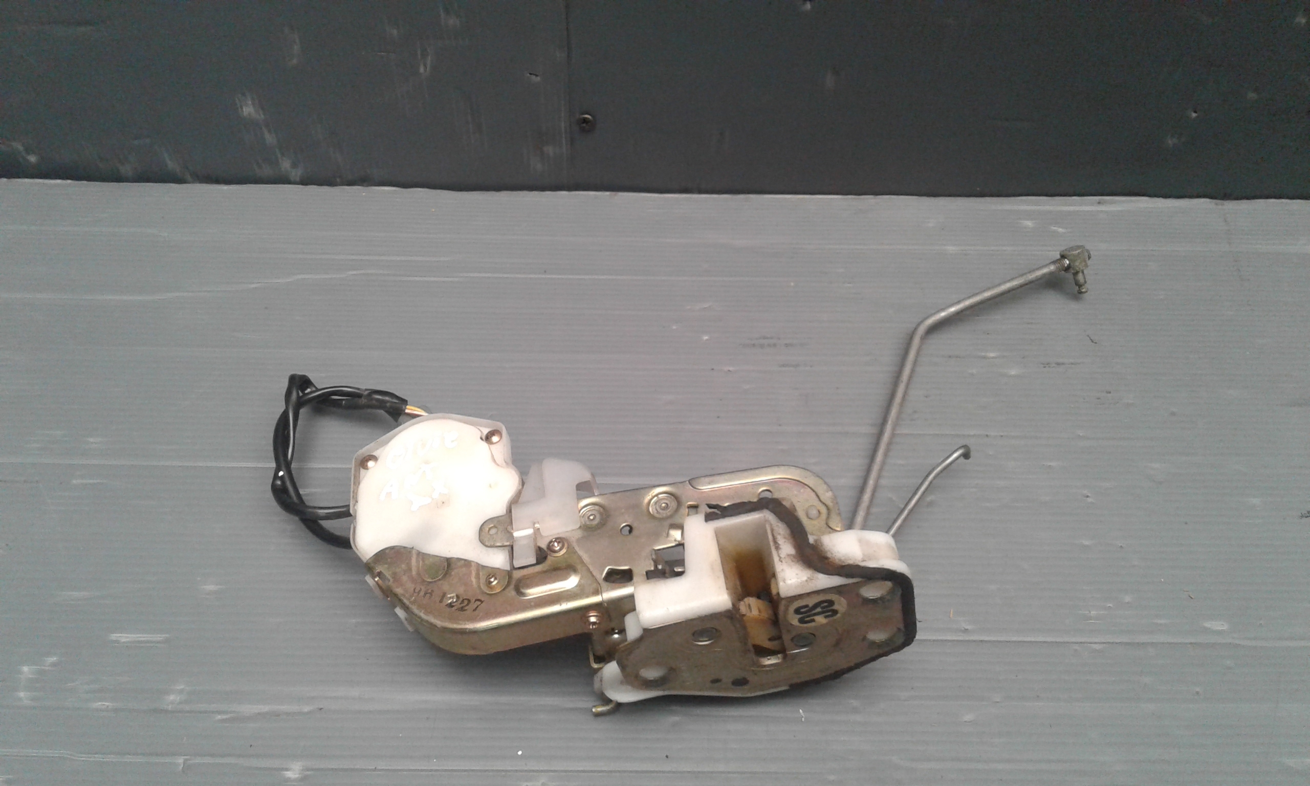 Serratura Porta Ant. Destro Usato