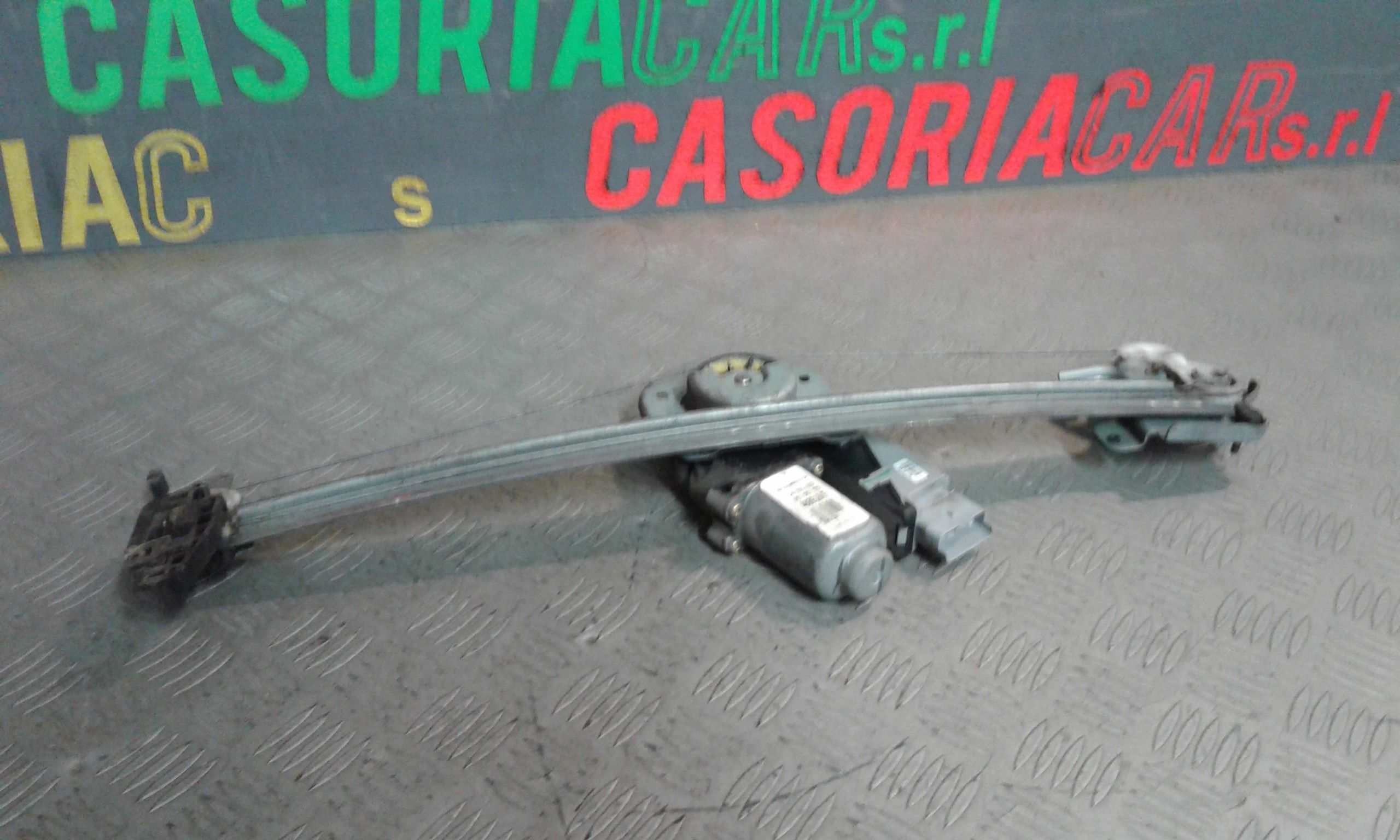 Alzacristallo Porta Ant. Destro 9222N6 Usato