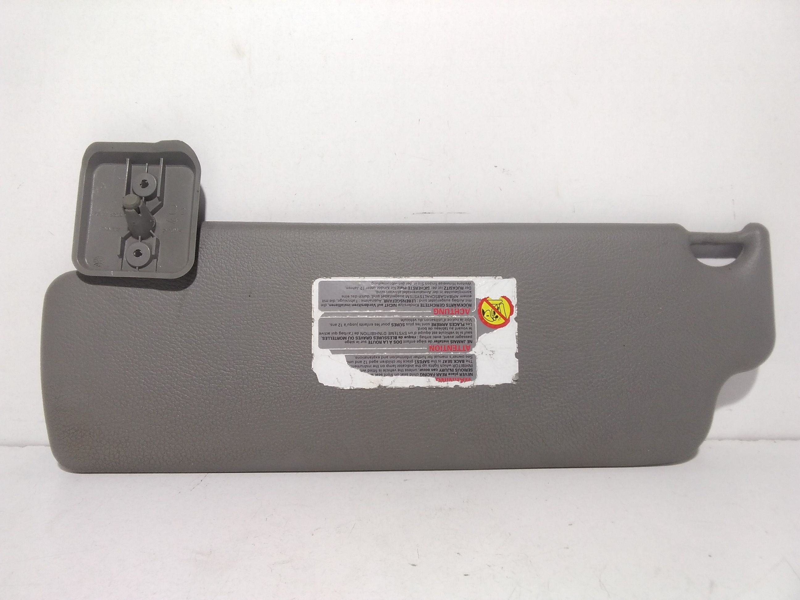 Aletta Parasole Parabrezza Destro 8200190789 Usato