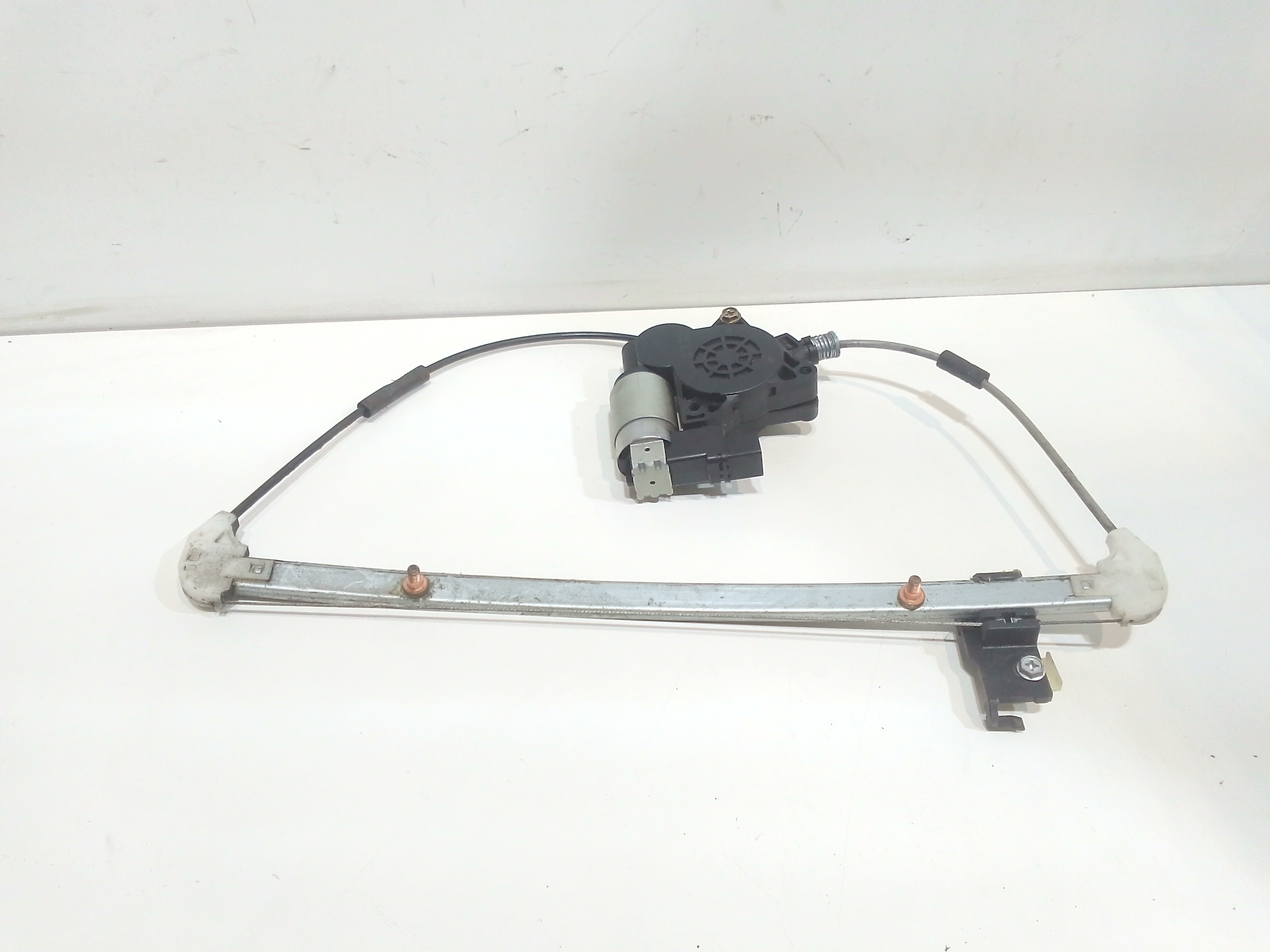 Alzacristallo Porta Post. Destro GJ6E72560D Usato