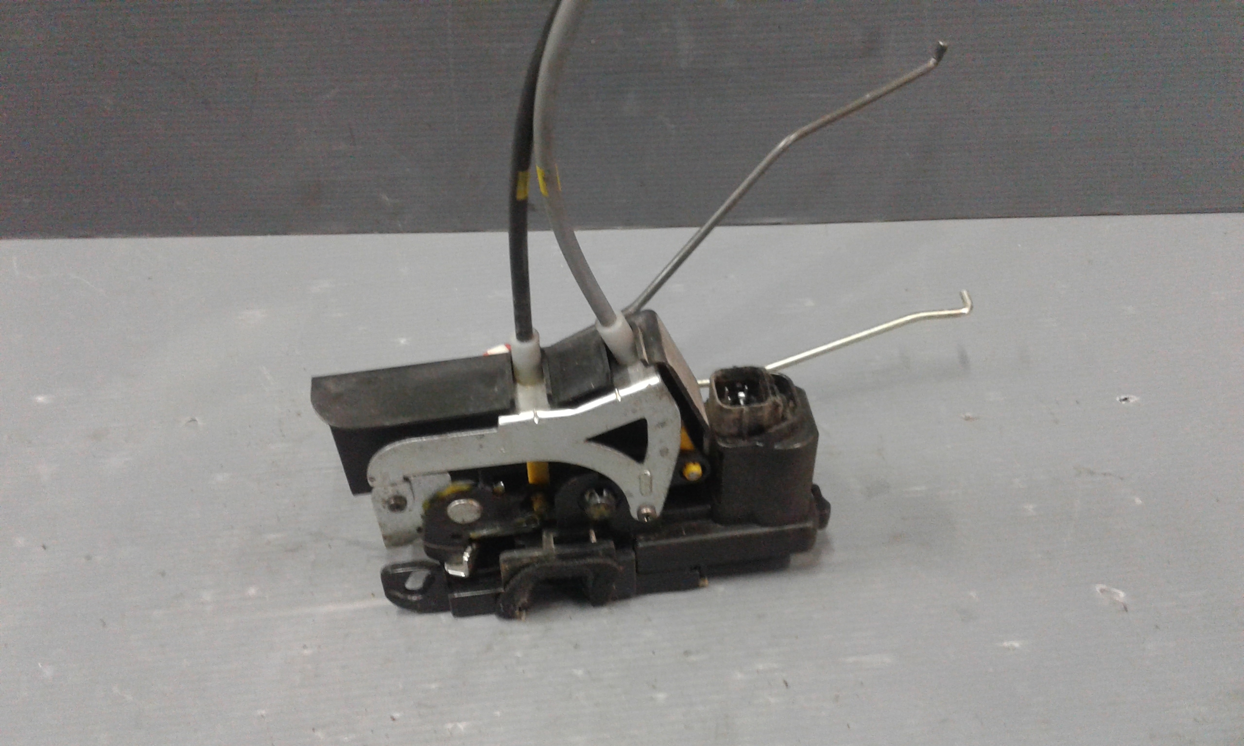 Serratura Porta Ant. Destro Usato