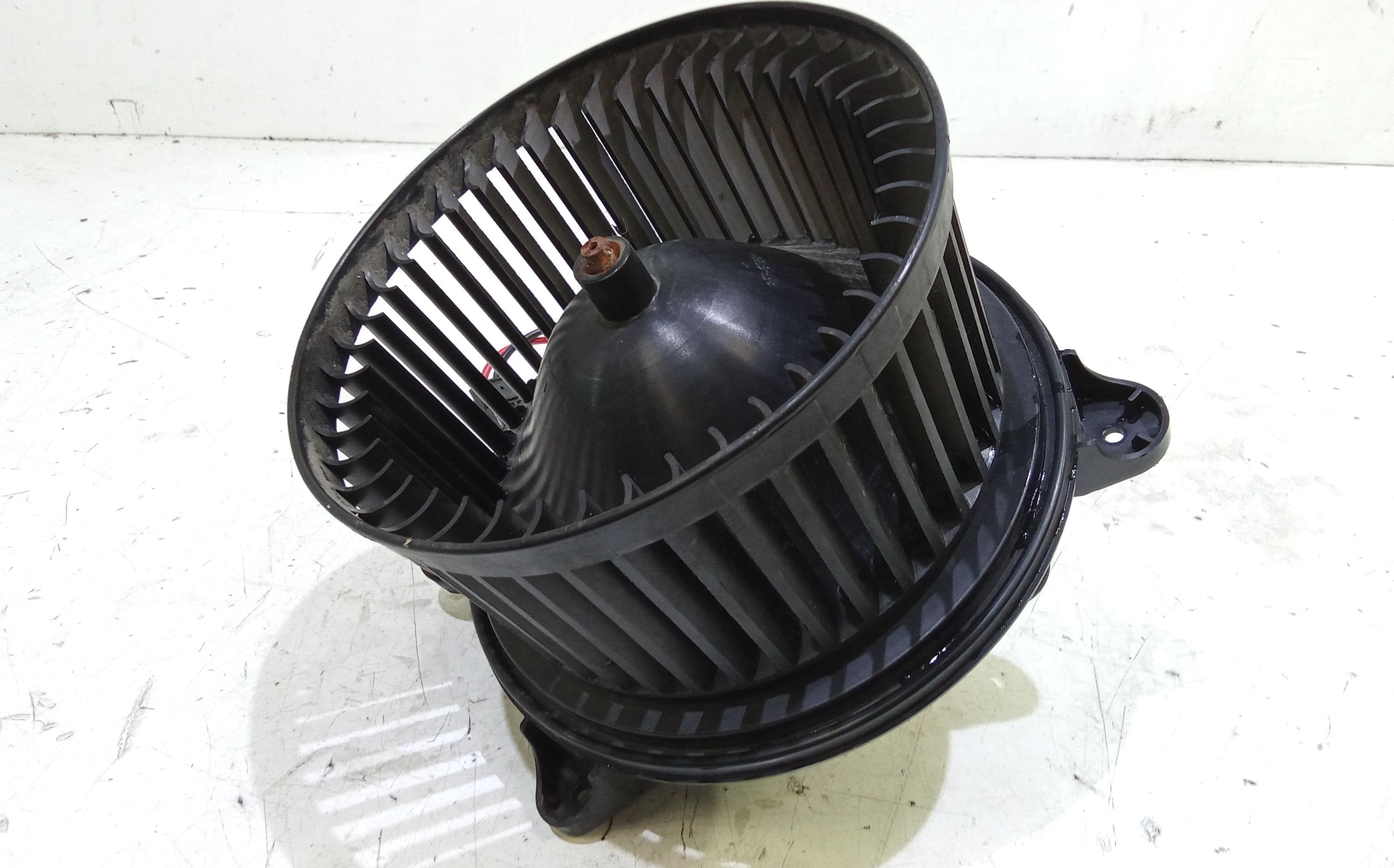 Motorino Ventilazione Abitacolo A2478308400 Usato