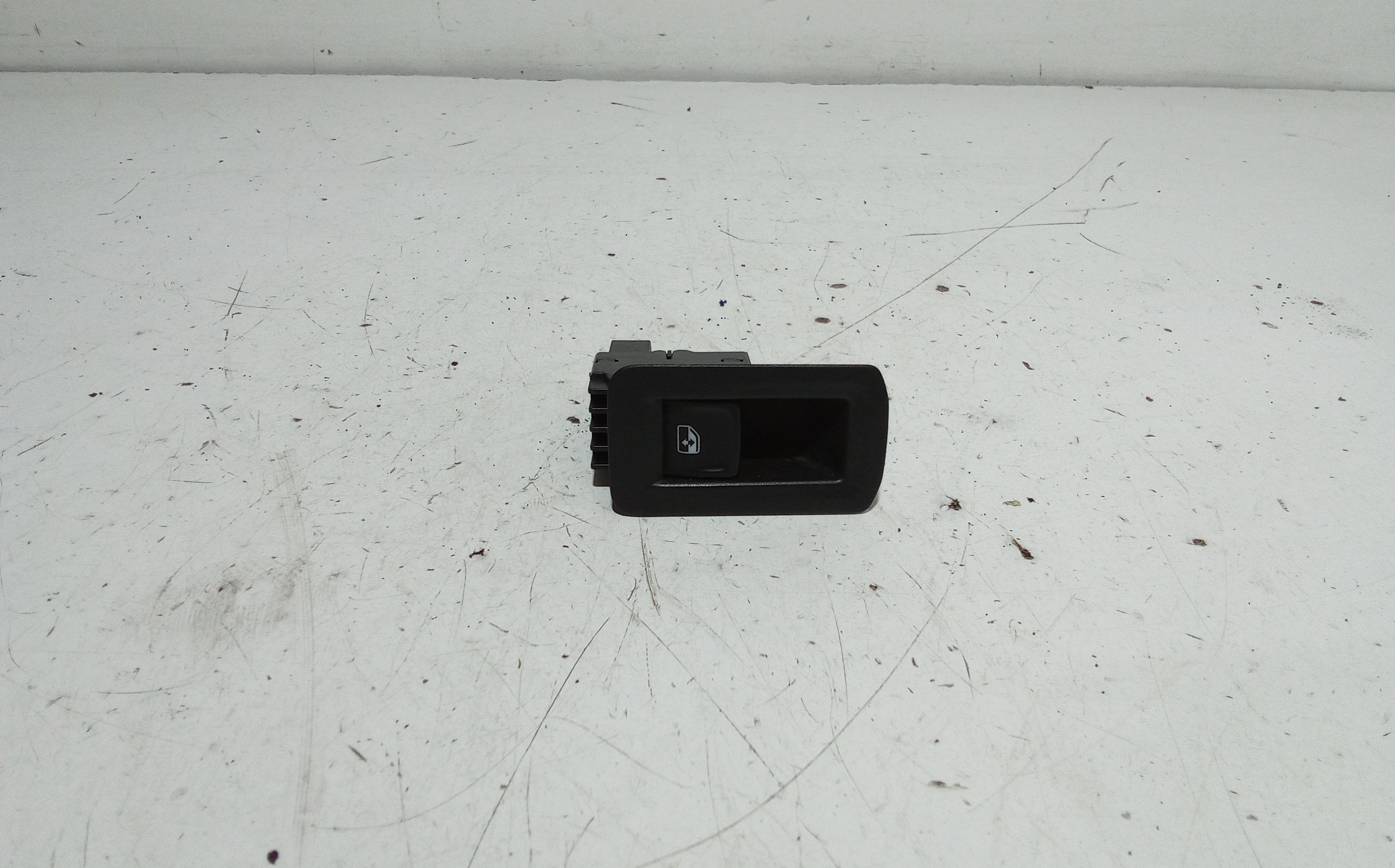 Interruttore Alzacristalli Porta Post. Sinistro 5G0959855KWHS Usato