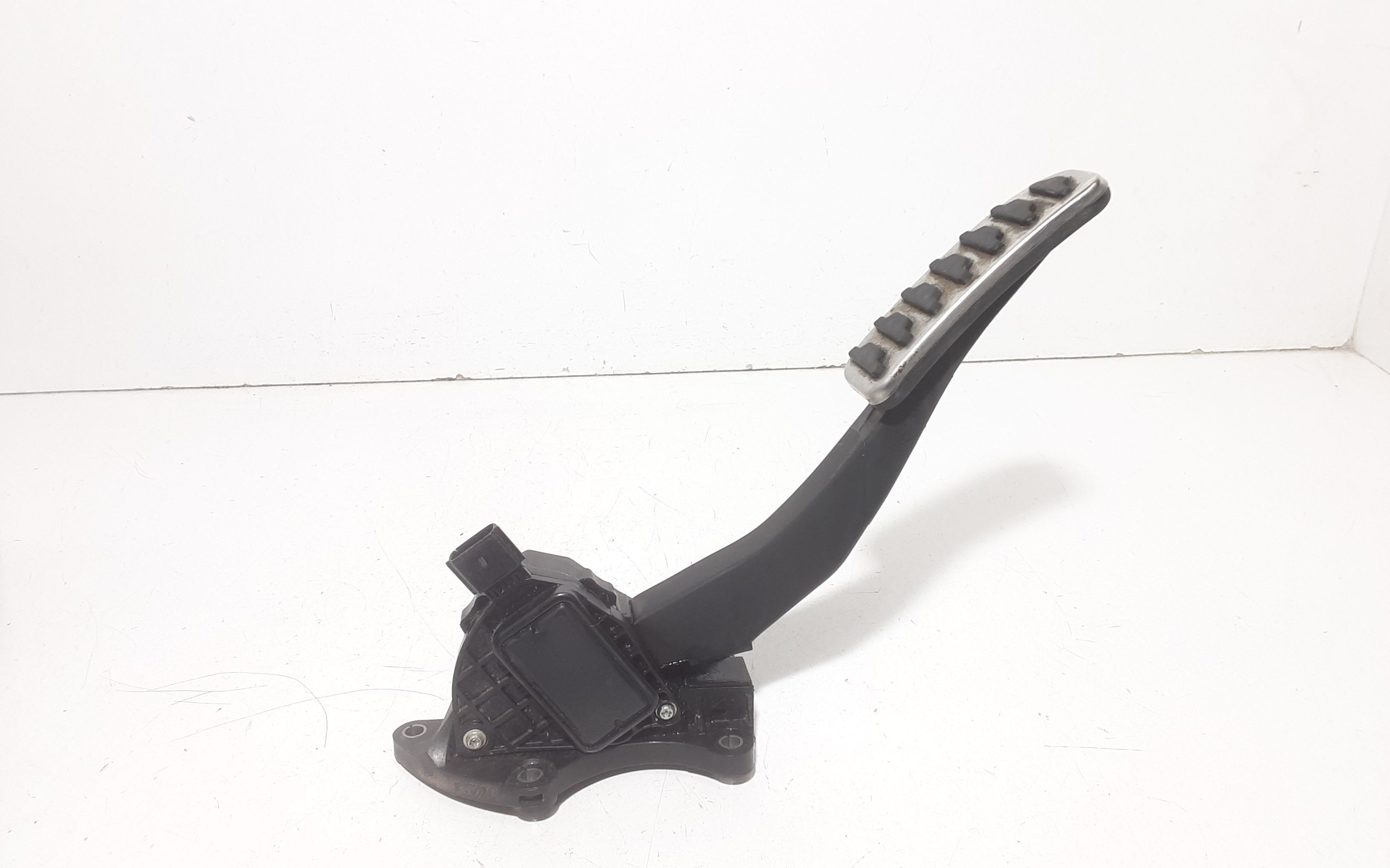 Pedale Acceleratore J9C13012 Usato