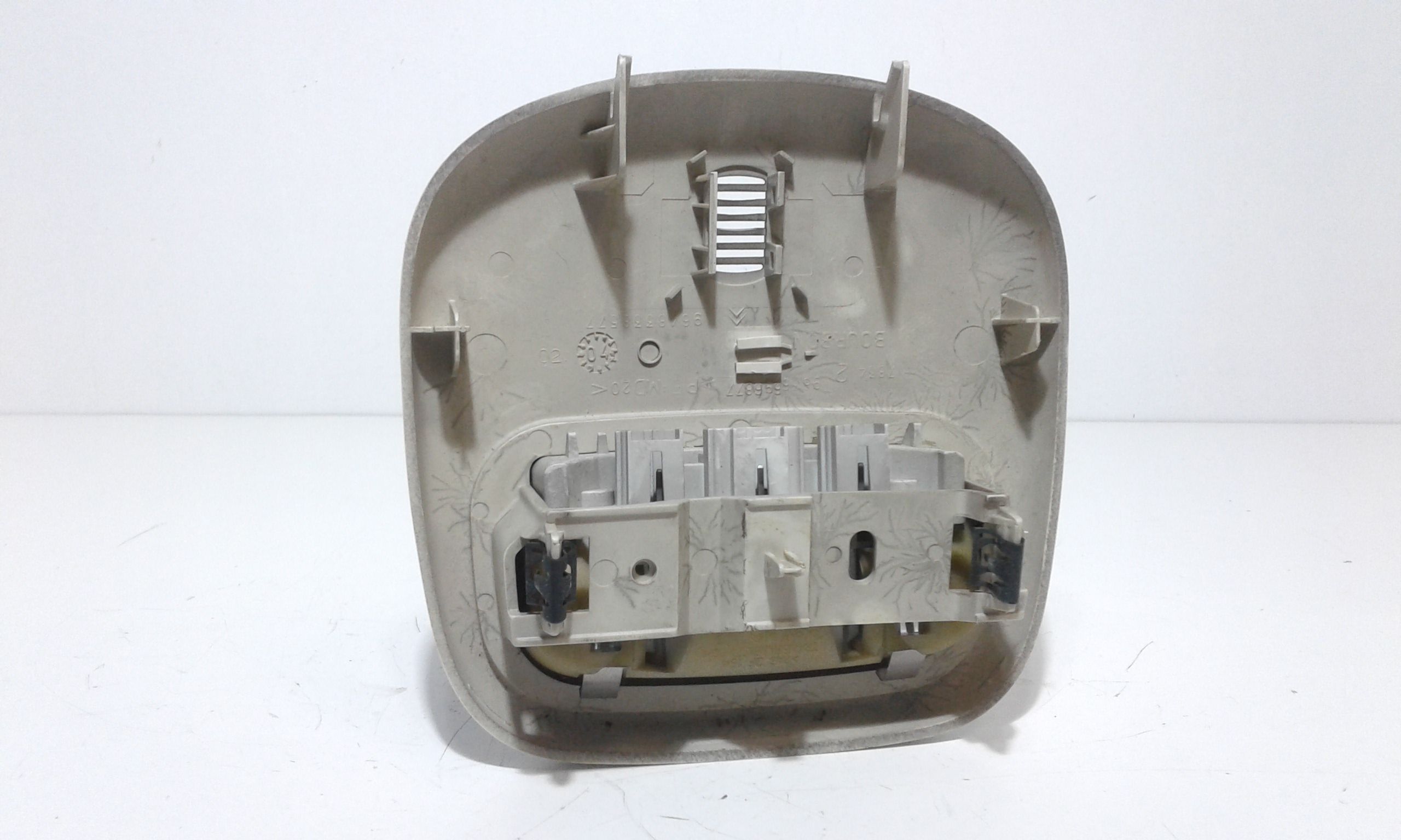 Luce Cortesia Ant. Tetto 6362N2 Usato