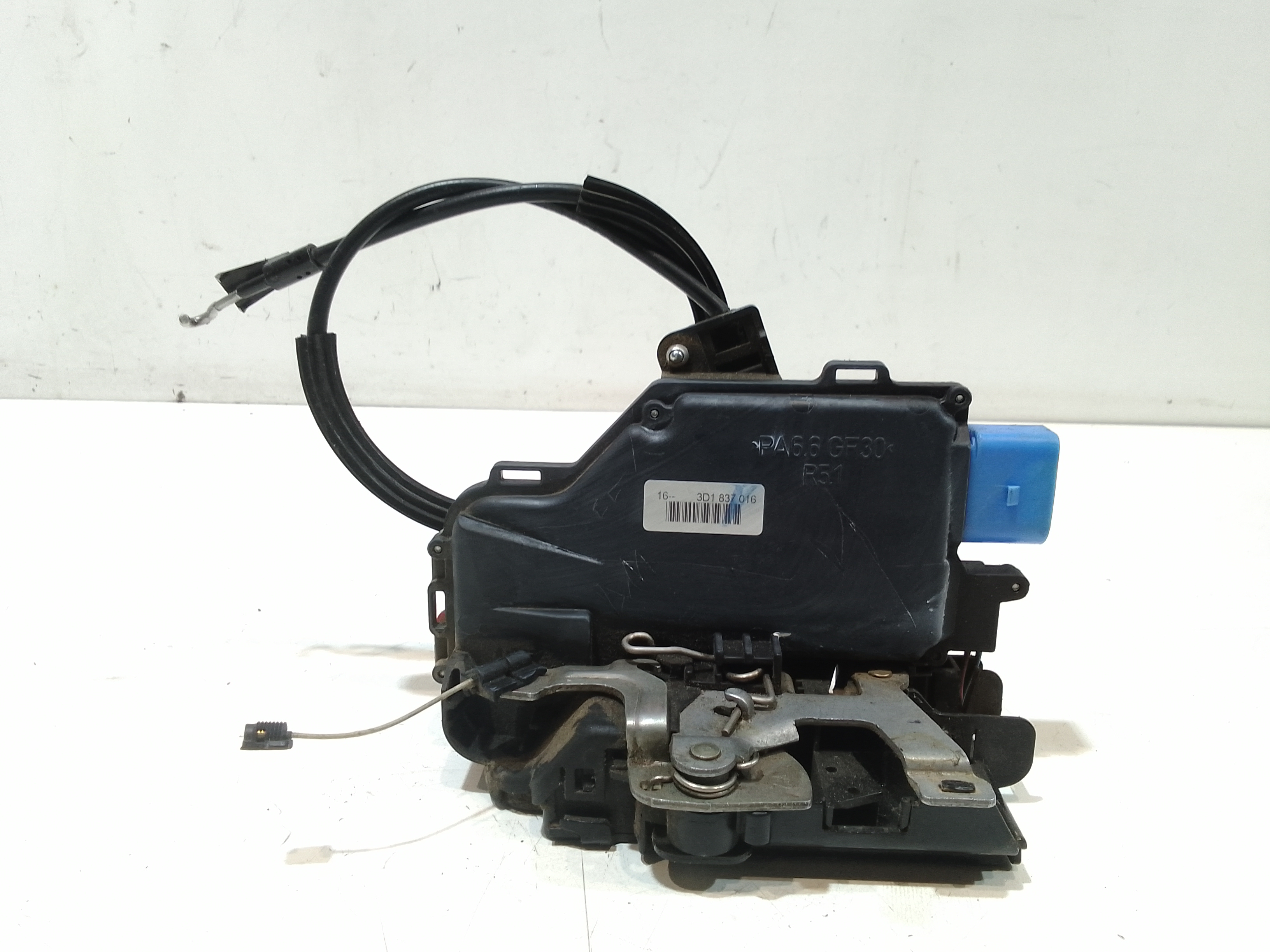 Serratura Porta Ant. Destro 3D1837016AC Usato