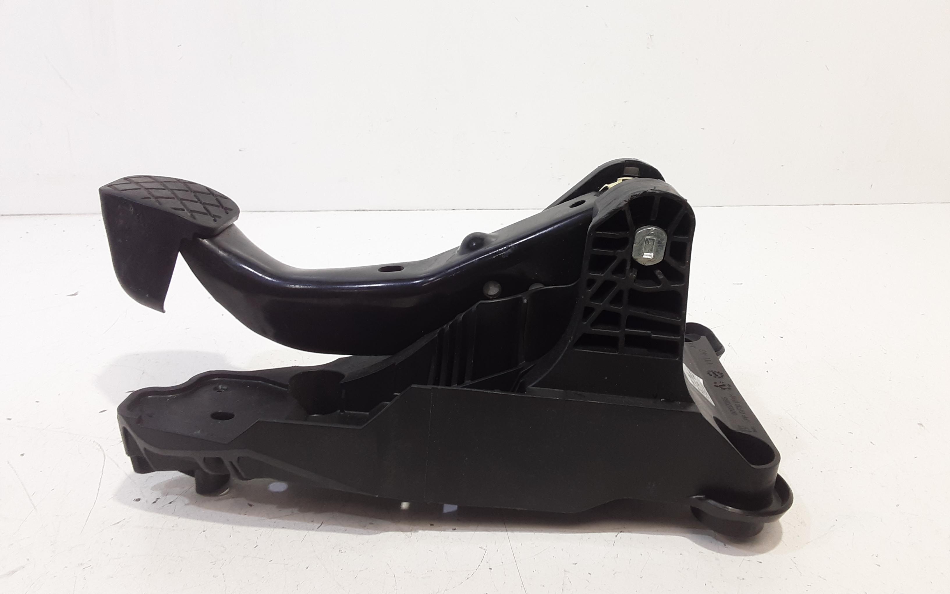 Pedale Freno 2Q1721142 Usato