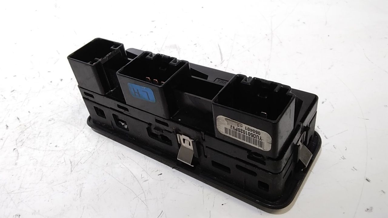 Interruttore Alzacristalli Porta Ant. Sinistro Usato