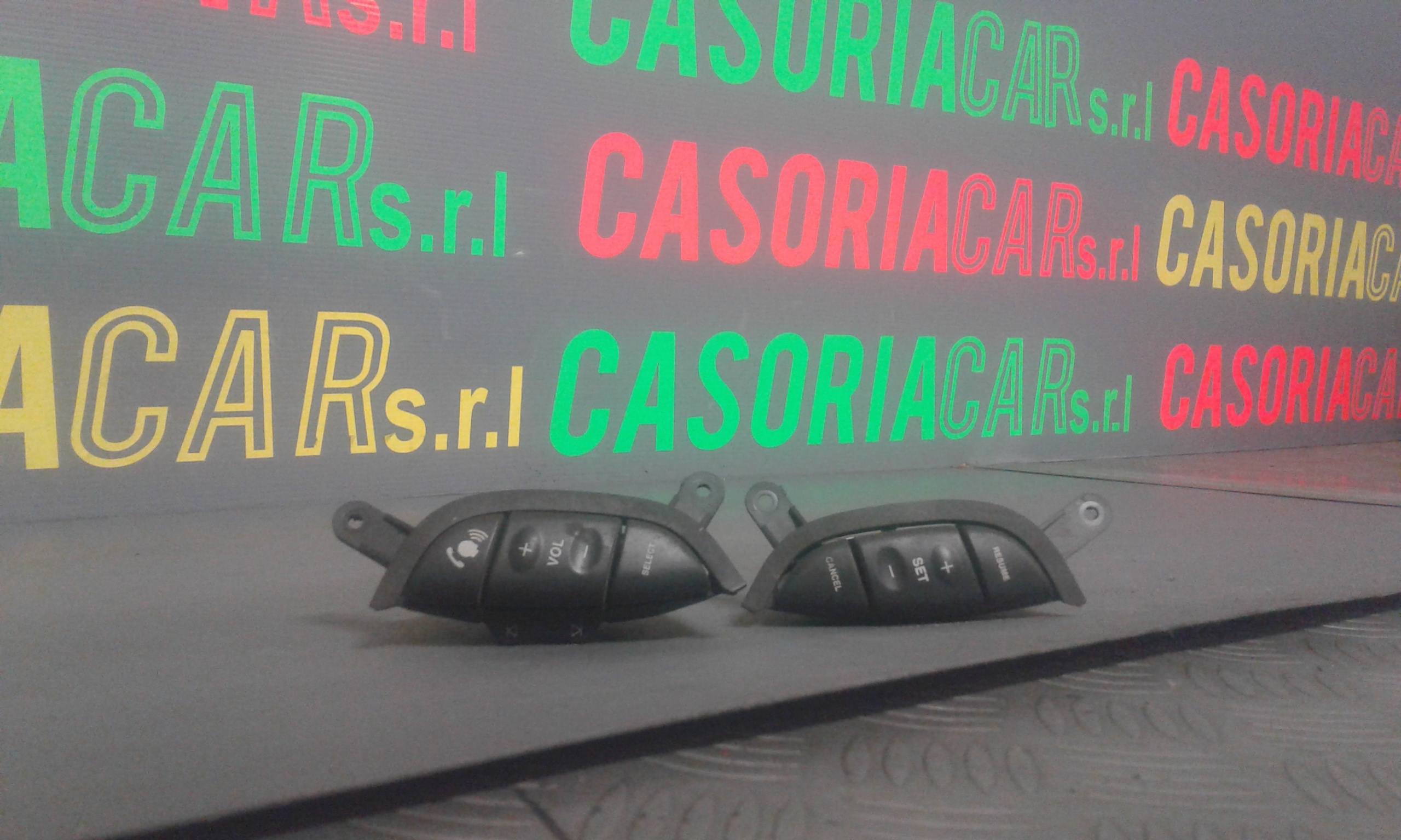 Blocco Volante Multifunzione Usato