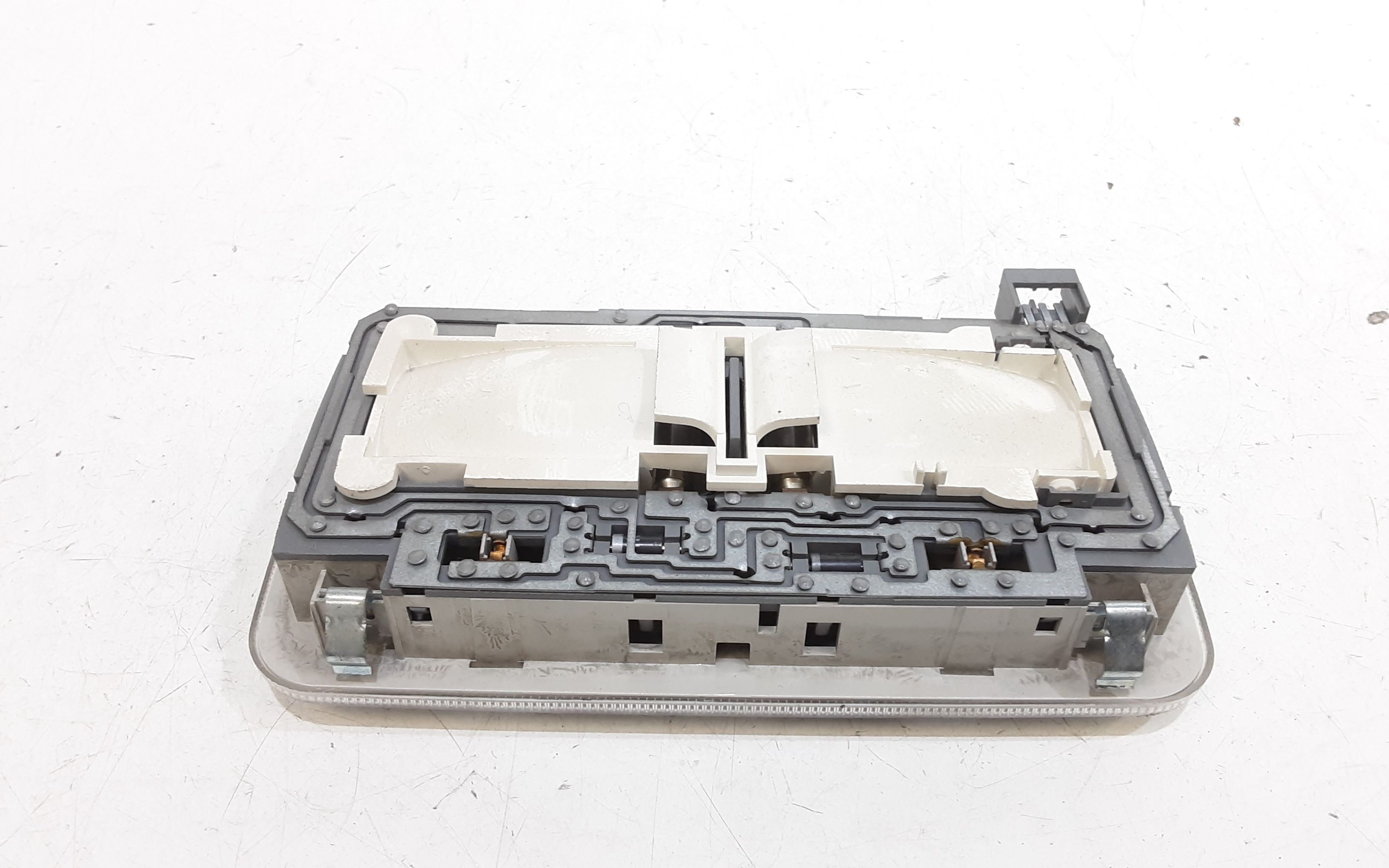 Luce Cortesia Ant. Tetto 735354549 Usato