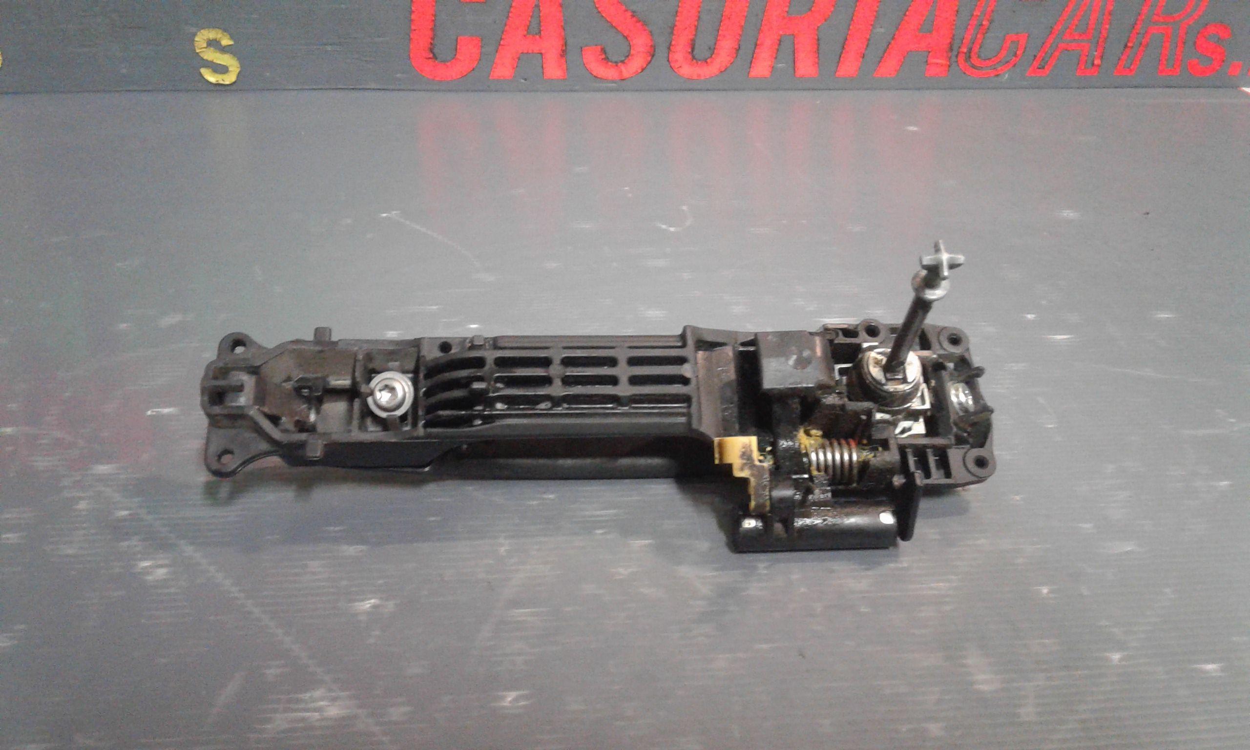 Maniglia Porta Ant. Sinistro 69211B1010S8 Usato