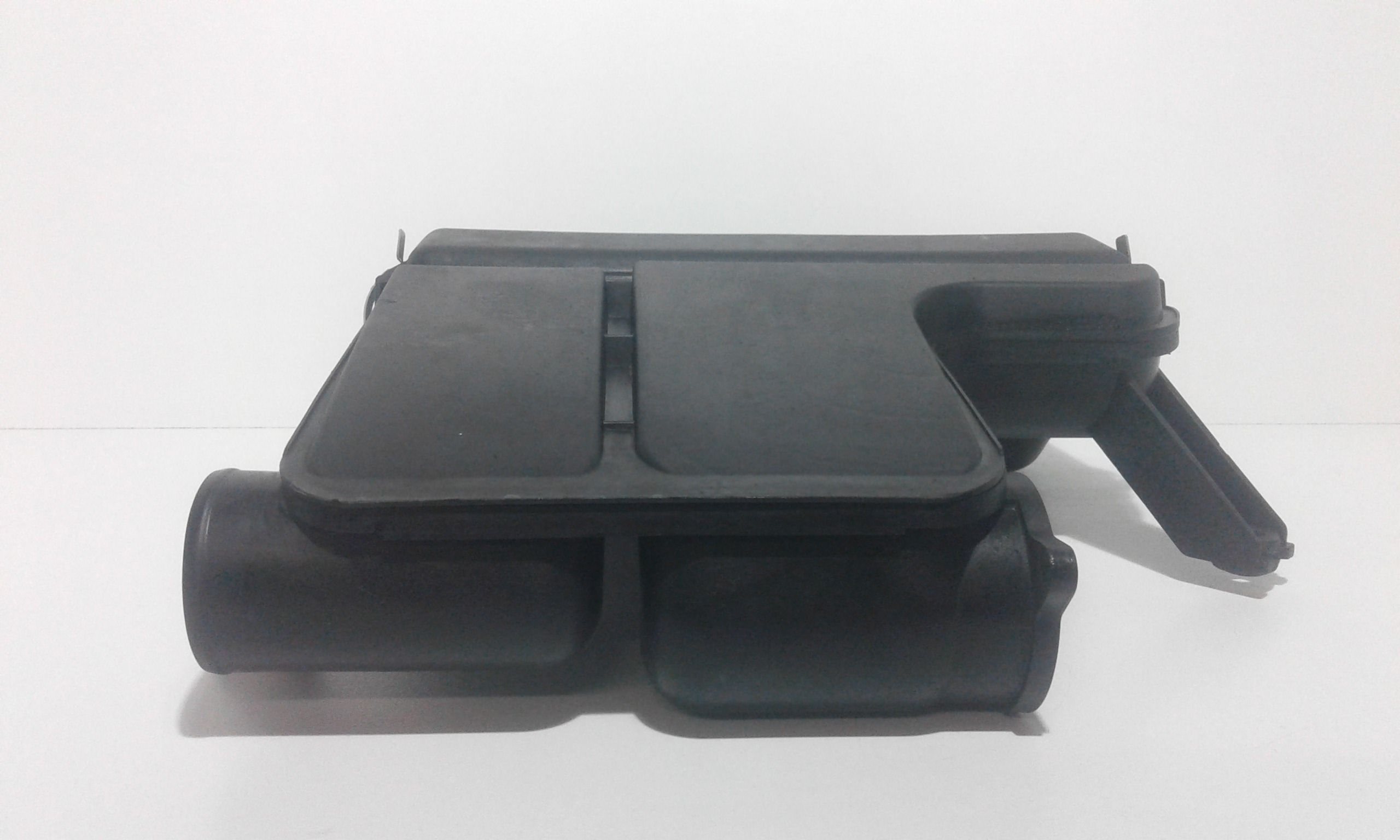 Filtro Aria Compl. 1370086G00000 Usato