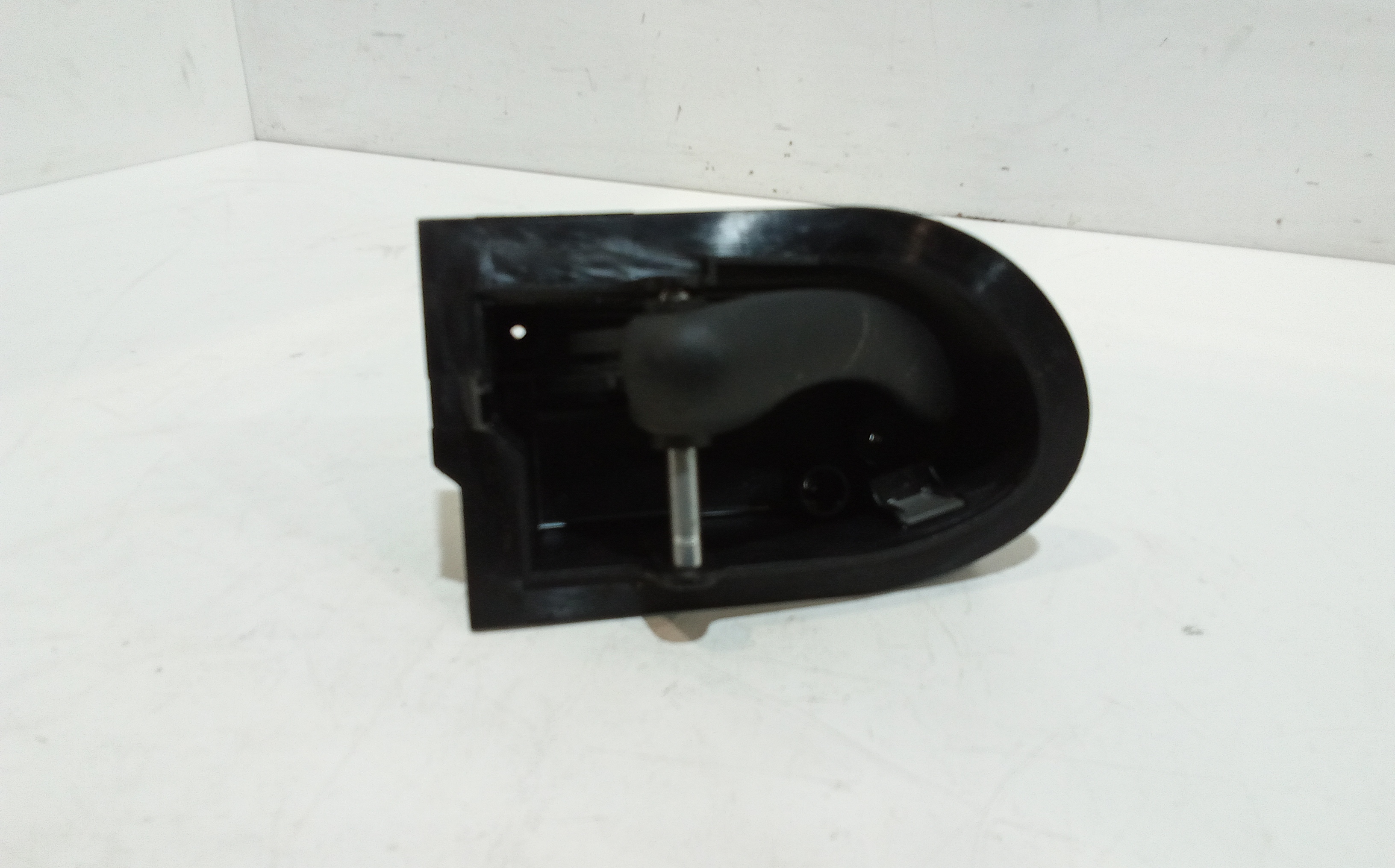 Maniglia Int. Apertura Porta Ant. Destro Usato