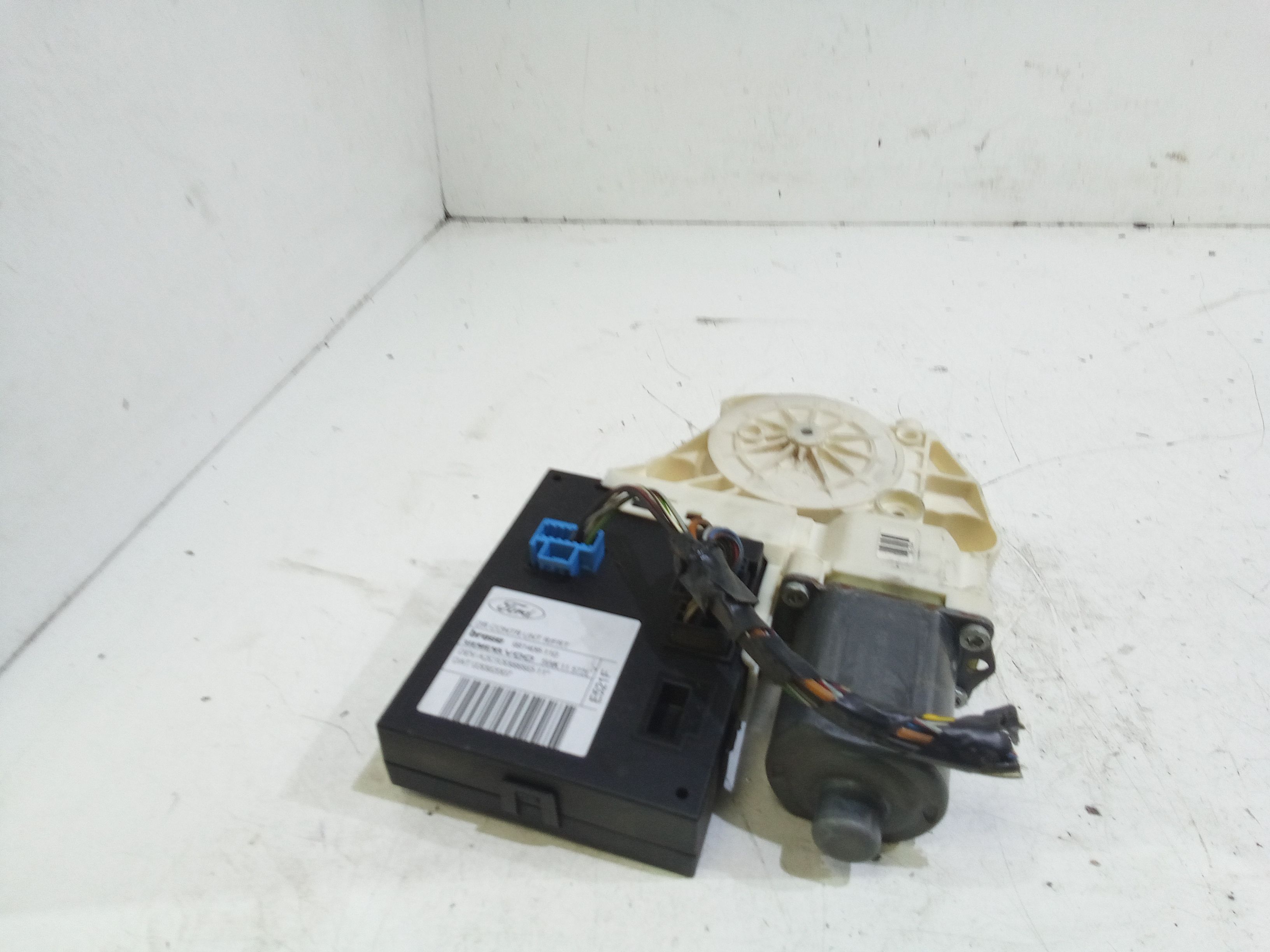 Motorino Alzacristallo Porta Ant. Destro 1347884 Usato