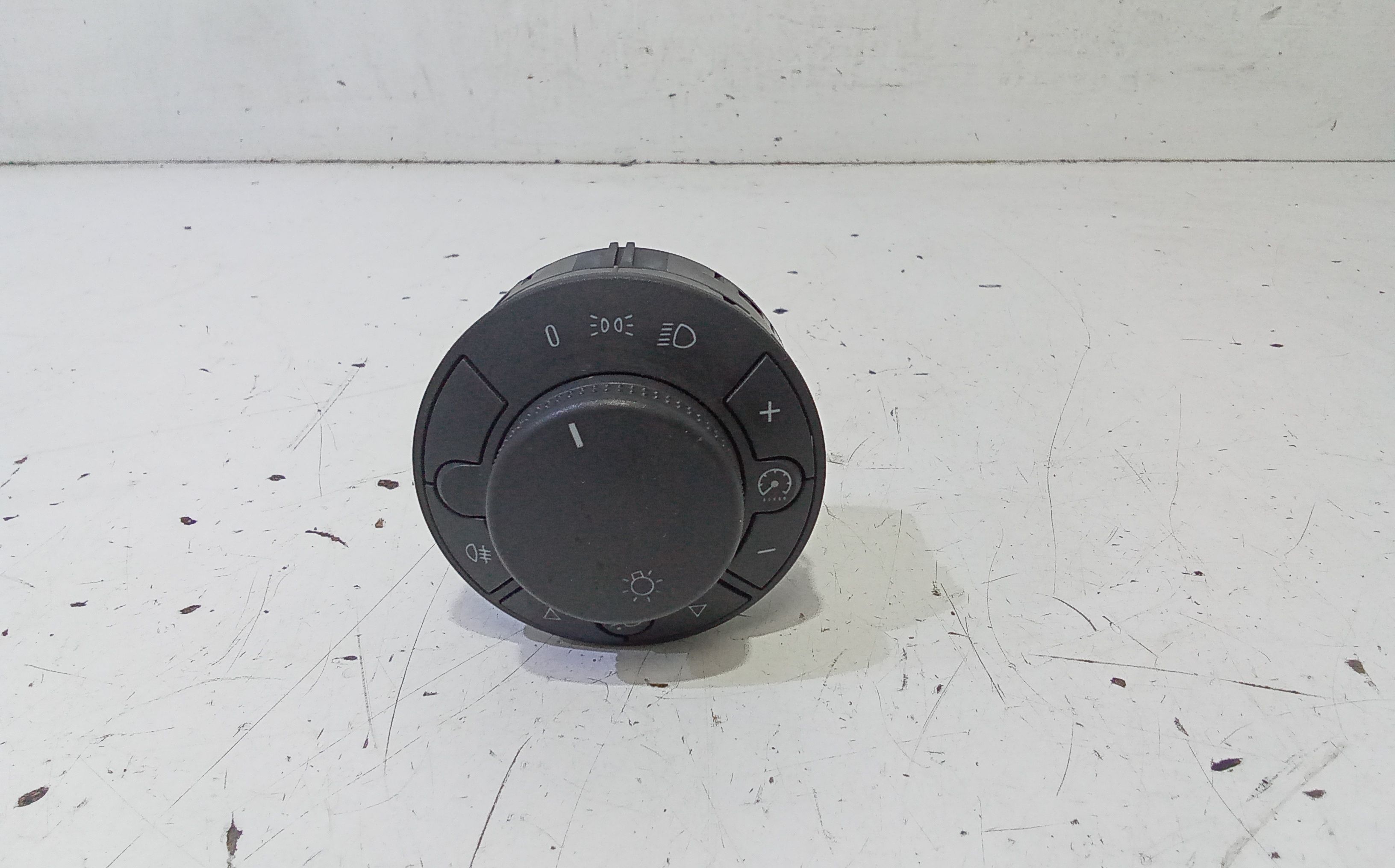 Interruttore Blocco Comando Luci 13249507 Usato