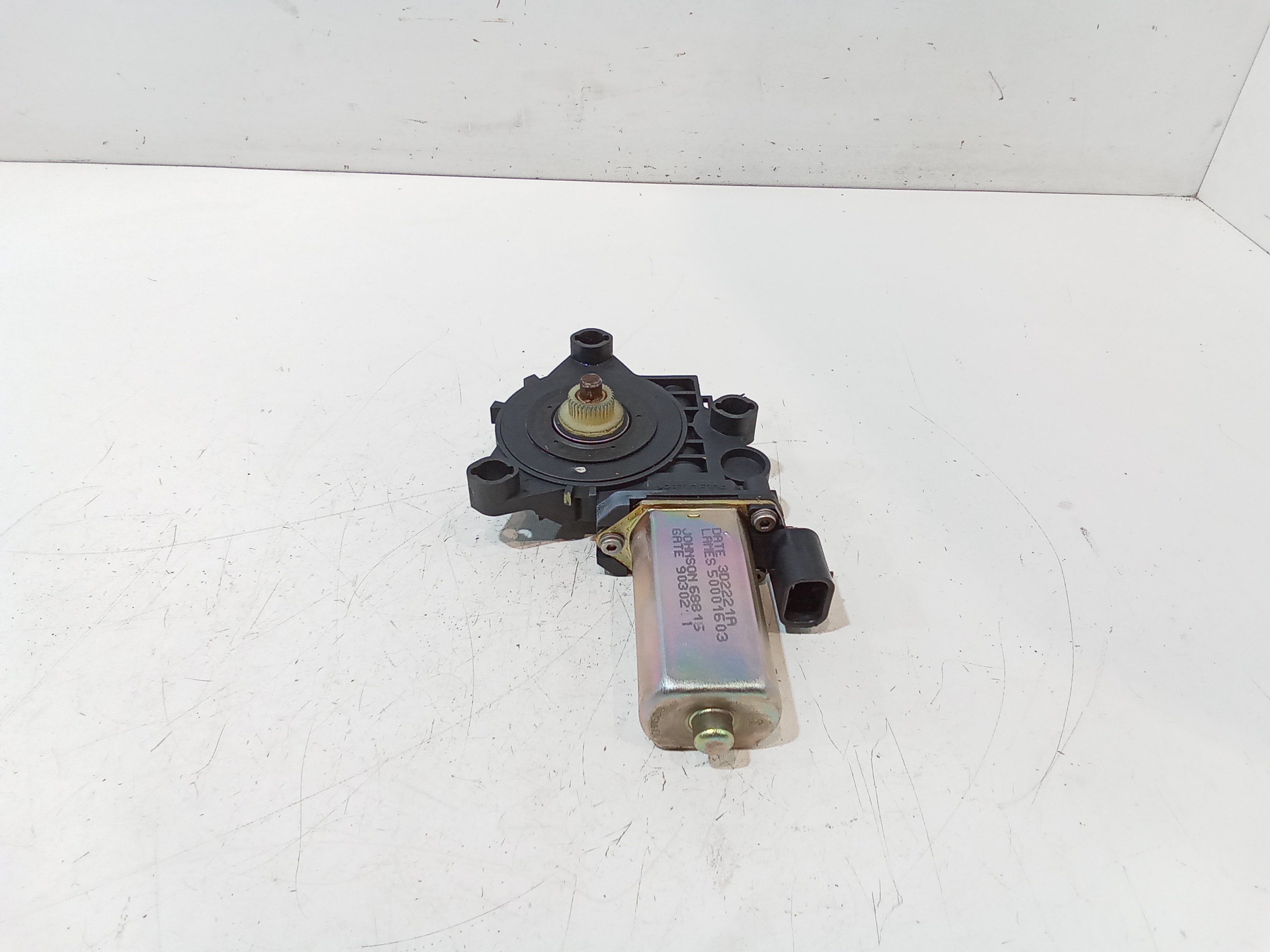 Motorino Alzacristallo Porta Ant. Destro 46831641 Usato