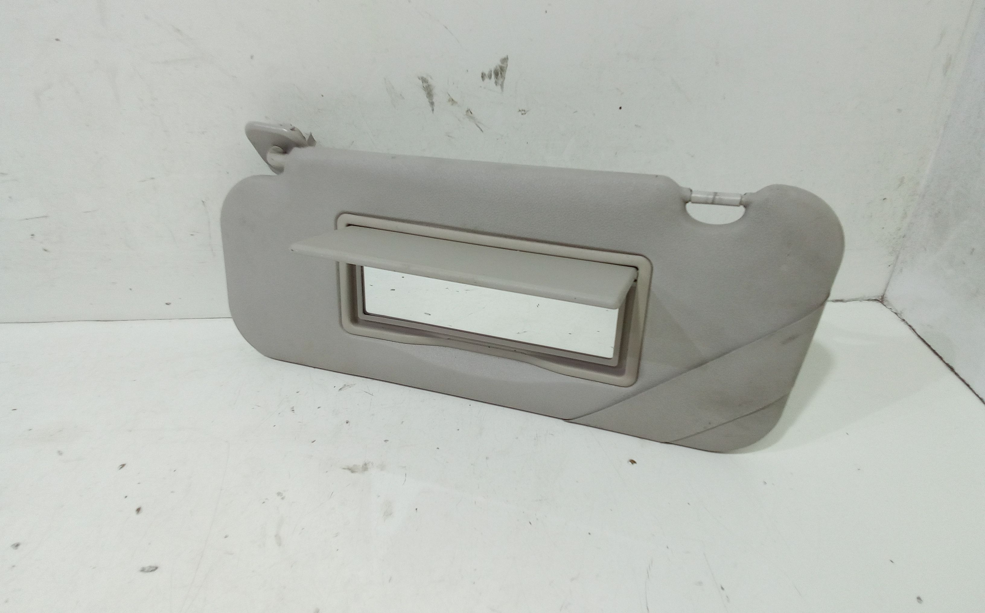 Aletta Parasole Parabrezza Sinistro Usato