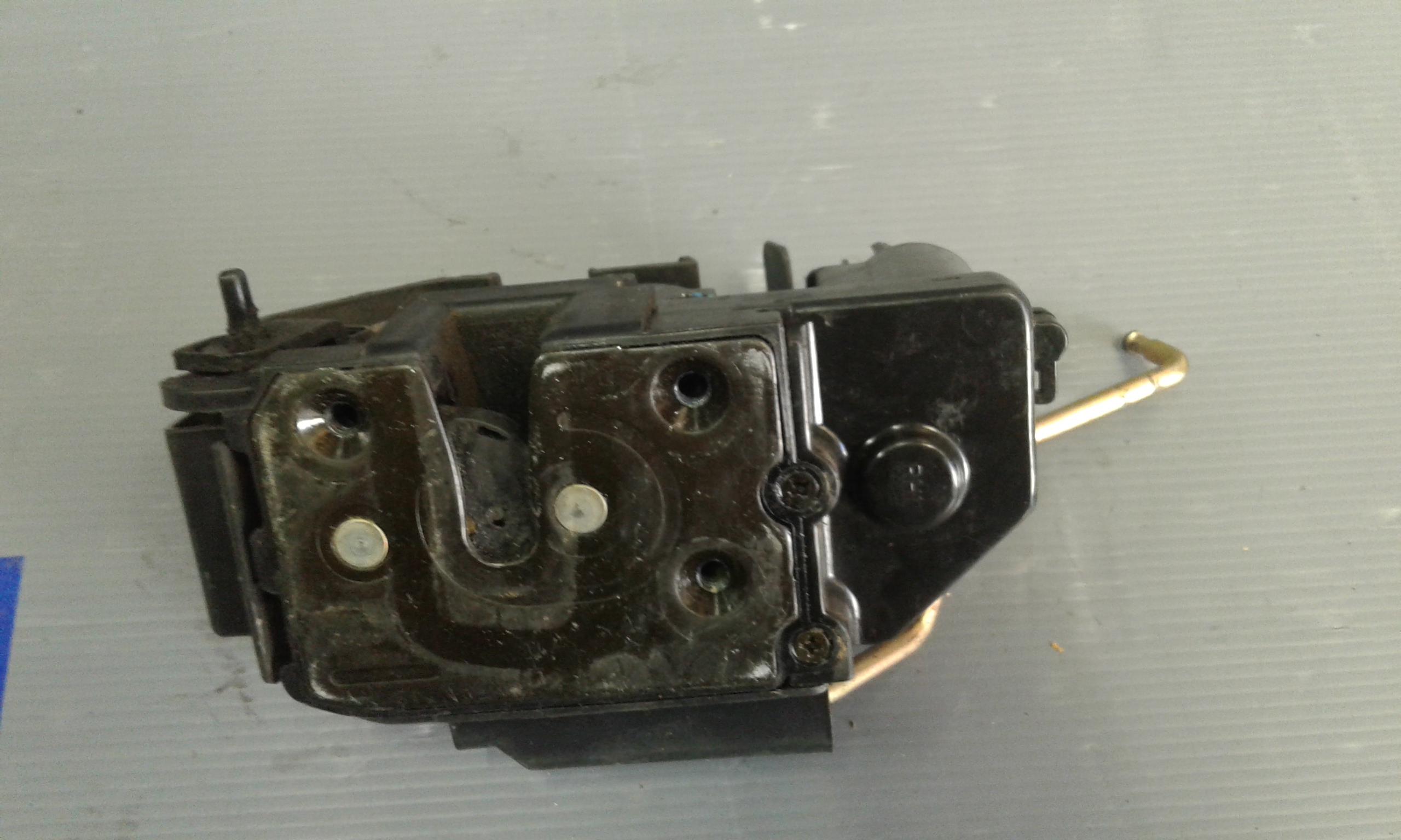 Serratura Porta Post. Destro 957361C000 Usato