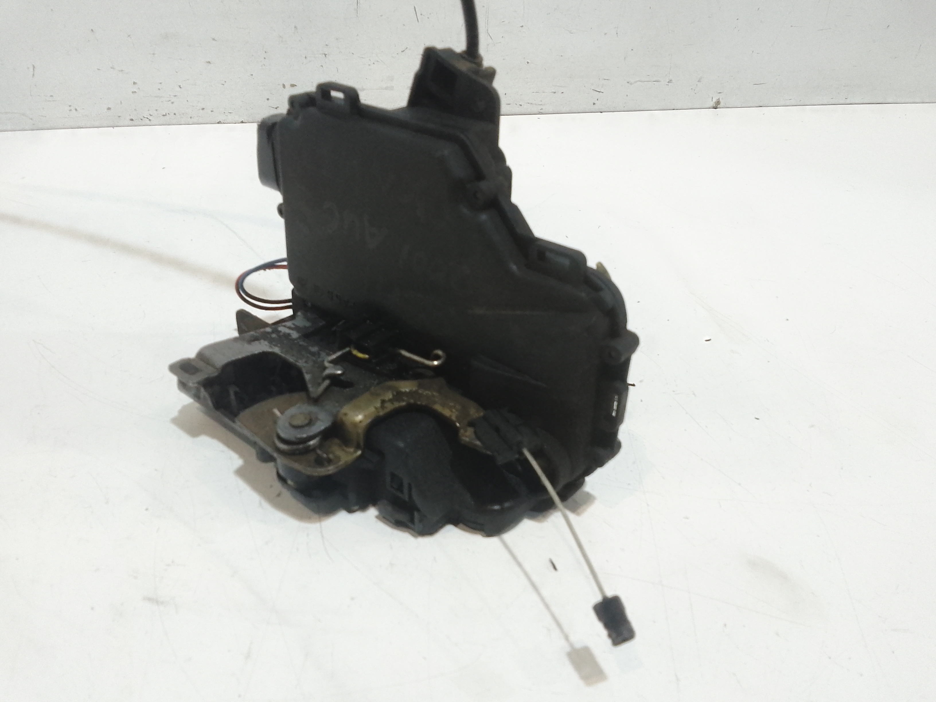 Serratura Porta Ant. Destro 6K1837016Q Usato