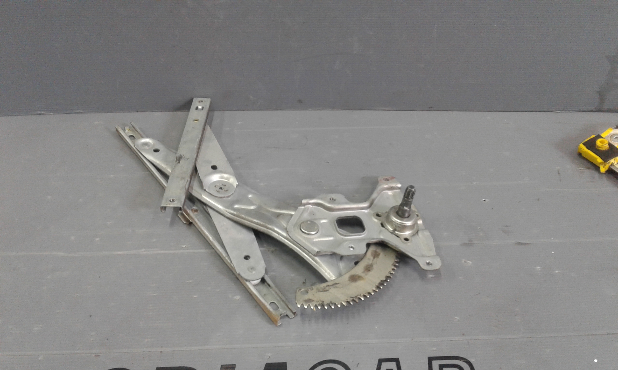 Alzacristallo Porta Post. Destro 96601487 Usato