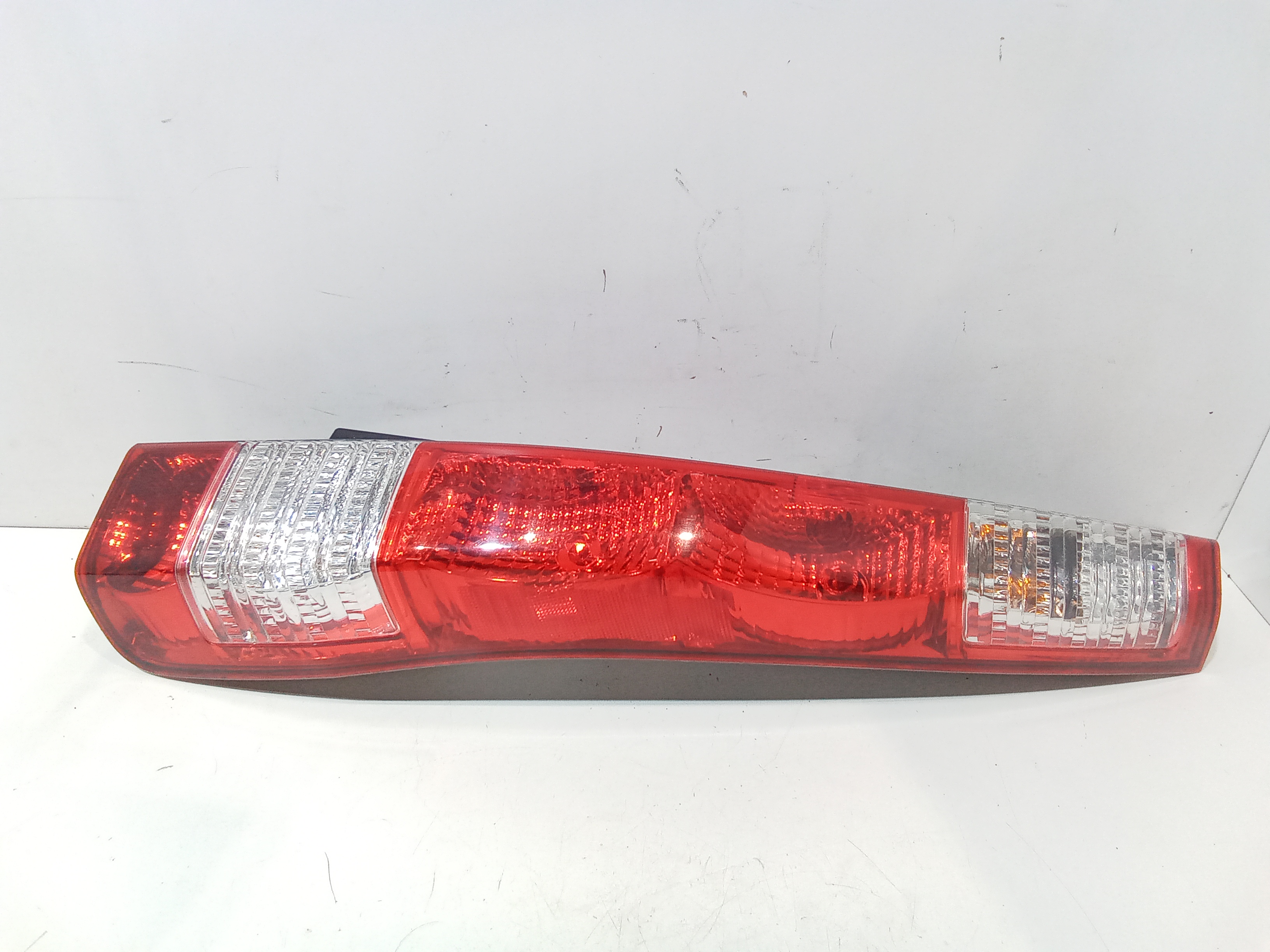 Fanale Post. Destro 33501SCAG00 Usato