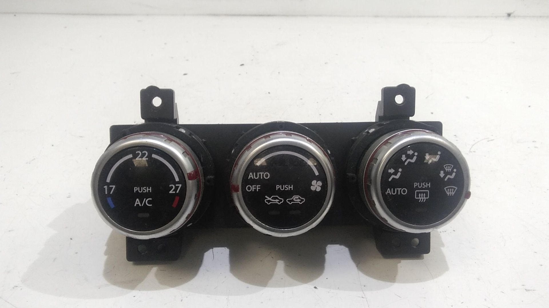 Blocco Comando Climatizzazione 71743212 Usato