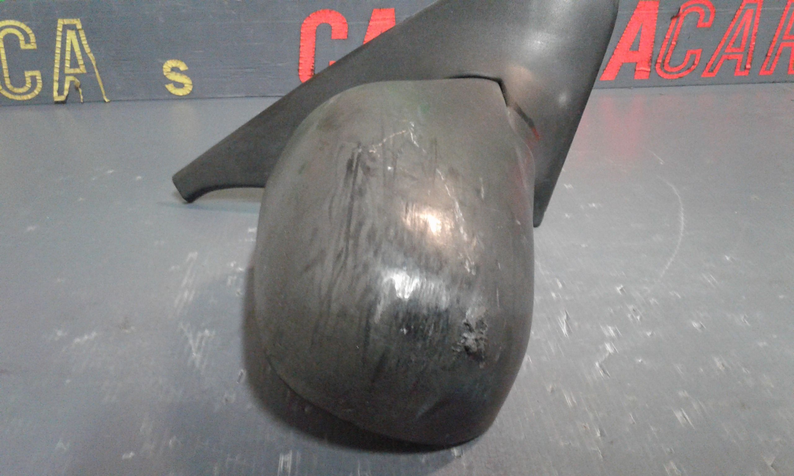 Retrovisore Est. Destro Usato