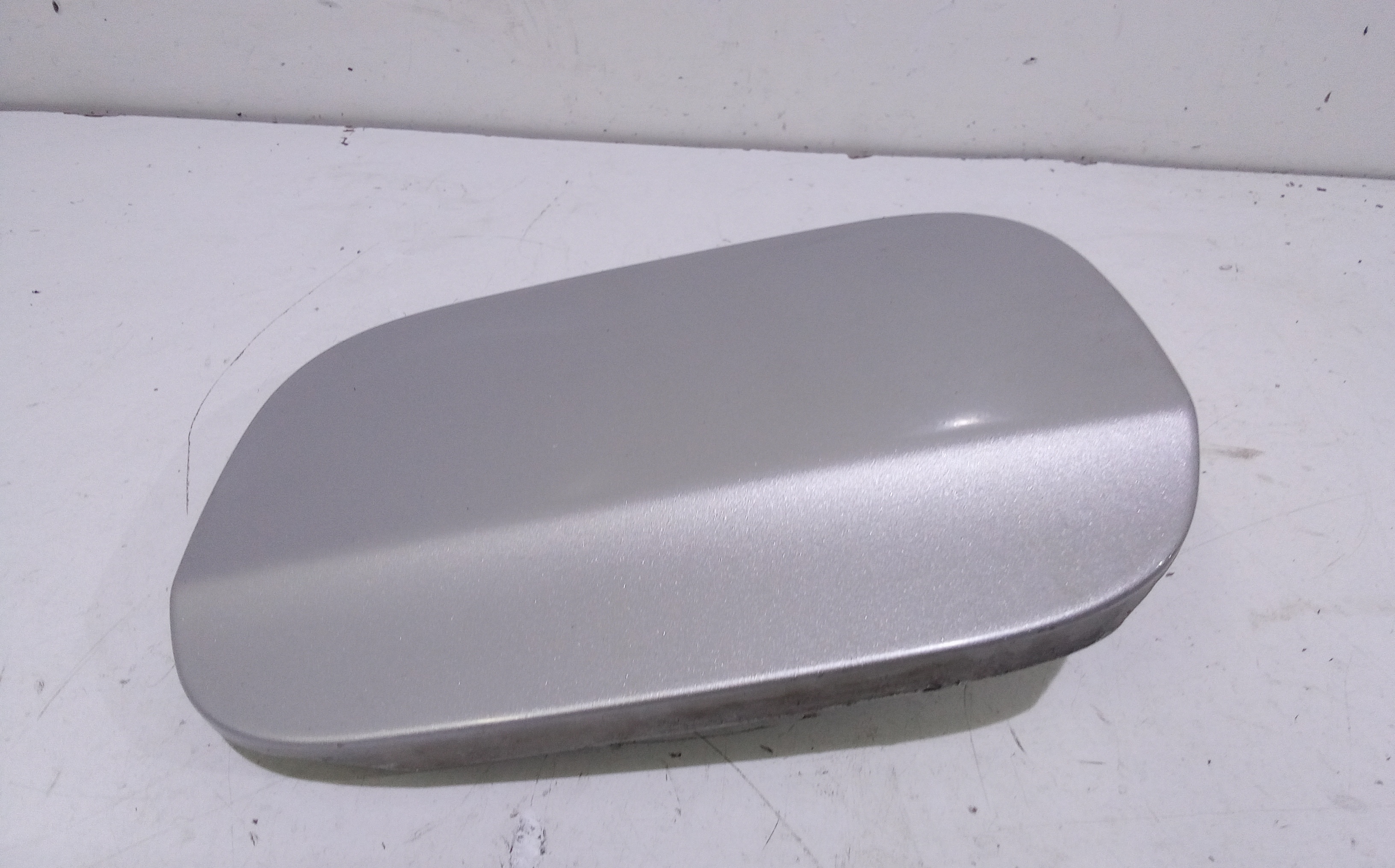 Sportello Carburante A1697500106 Usato